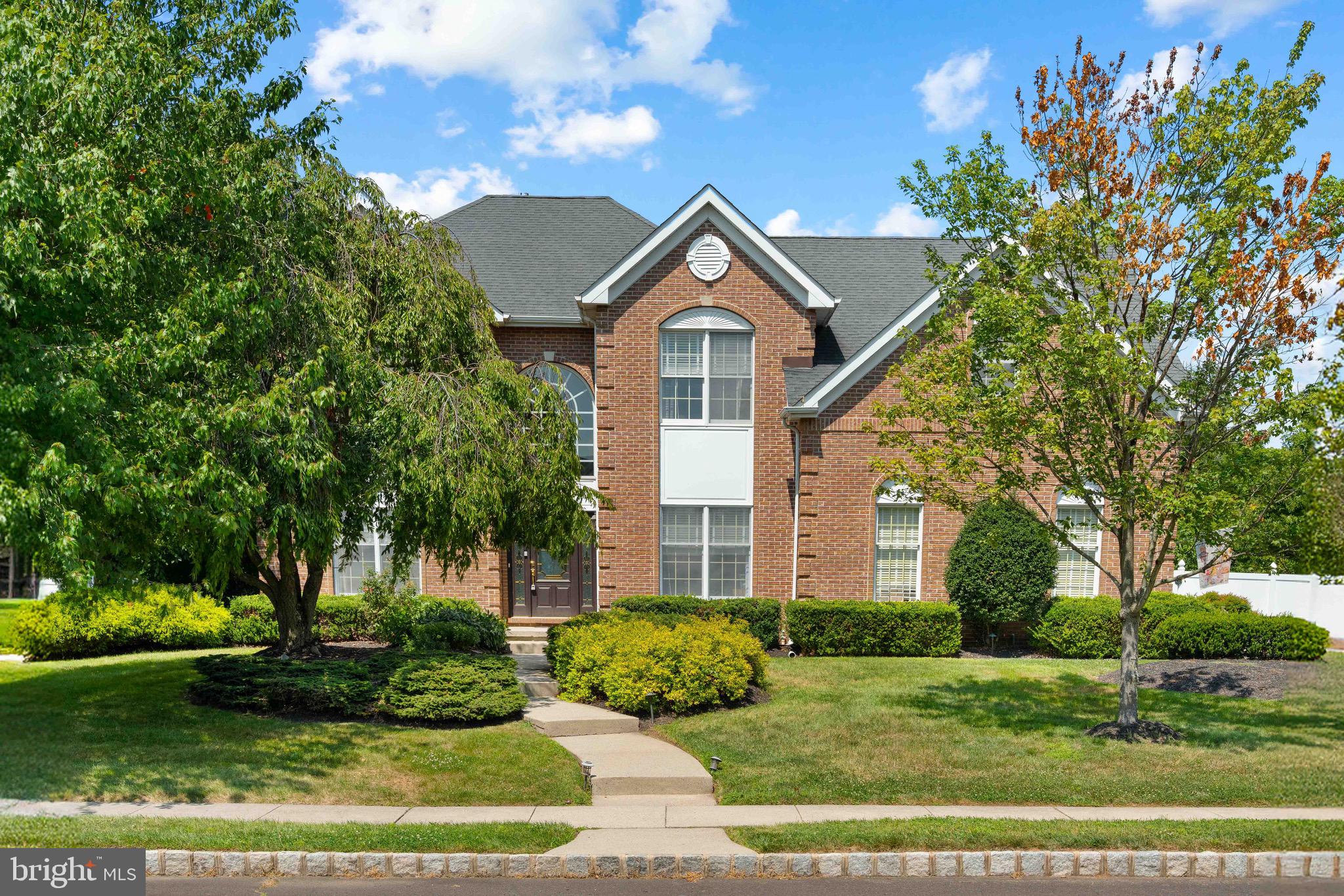 1224 BRIDLE ESTATES DRIVE