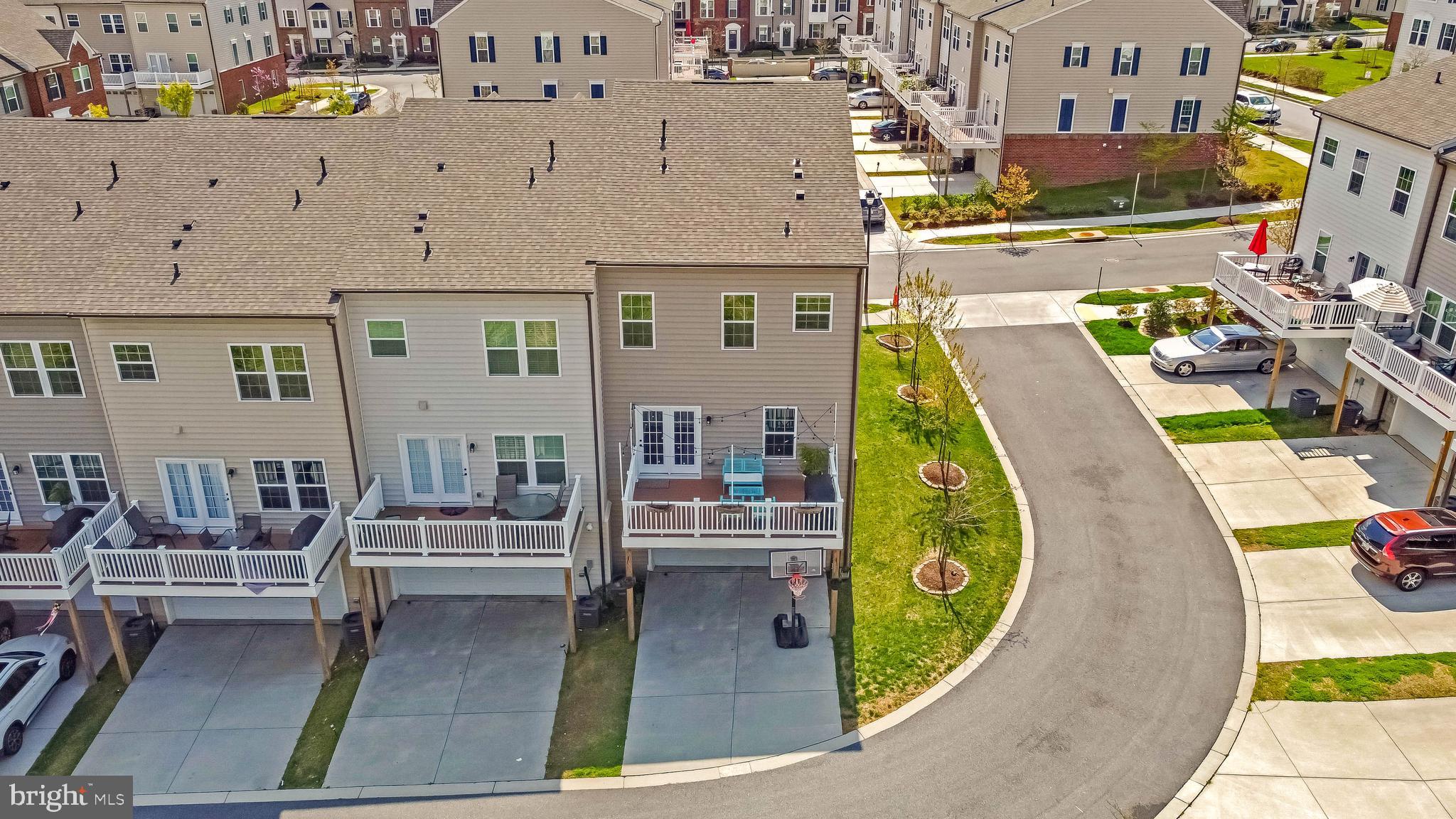 BALLARD GREEN - Residential