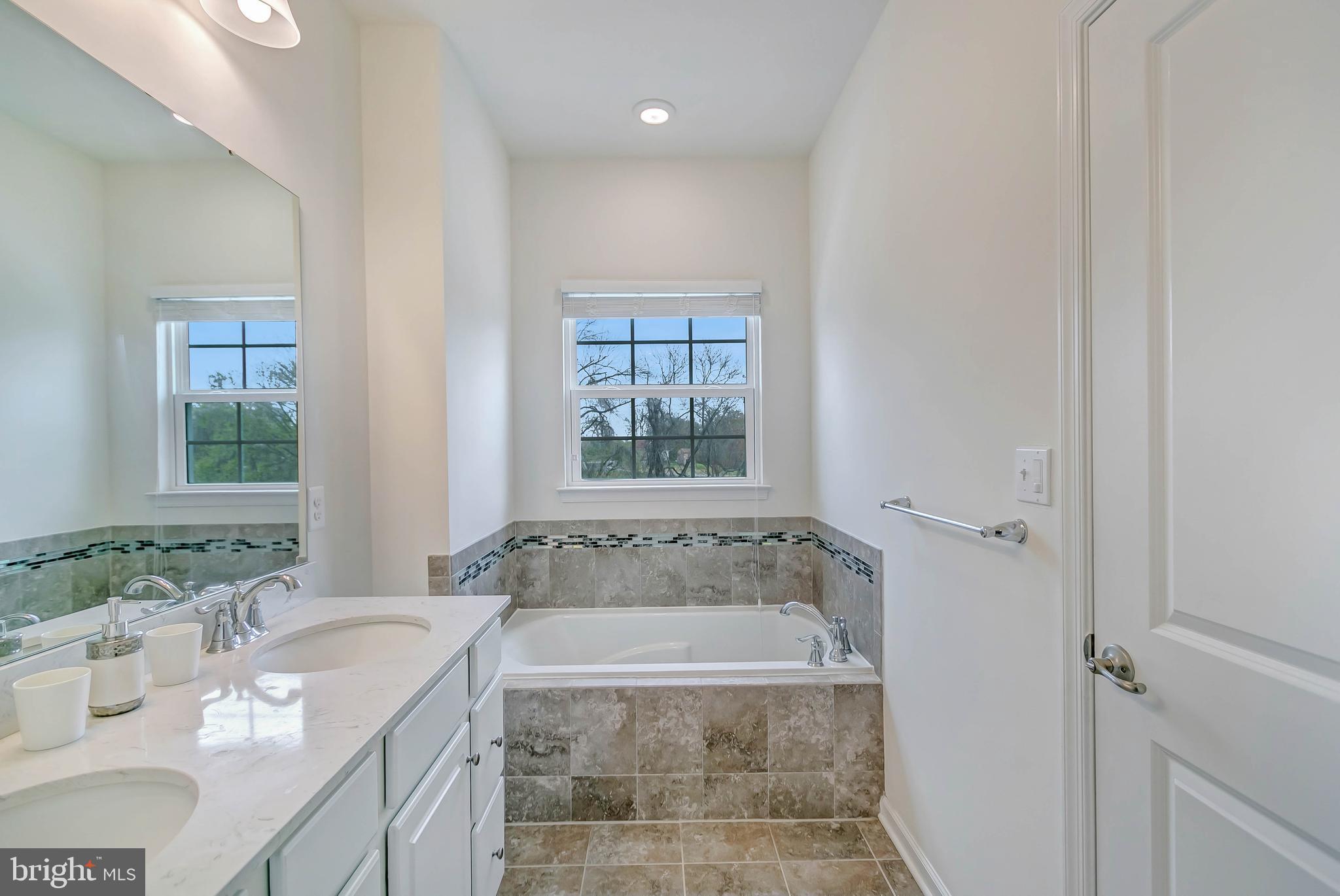 BALLARD GREEN - Residential