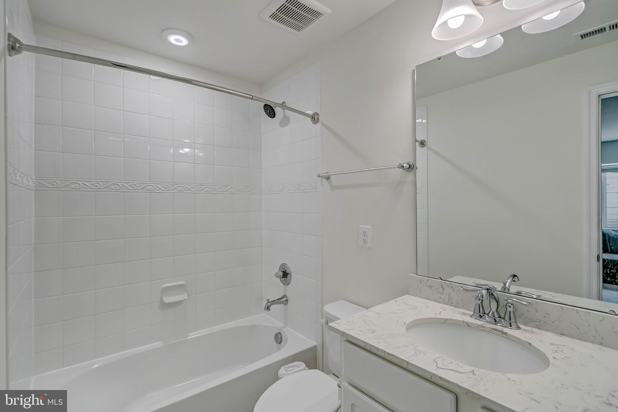 BALLARD GREEN - Residential