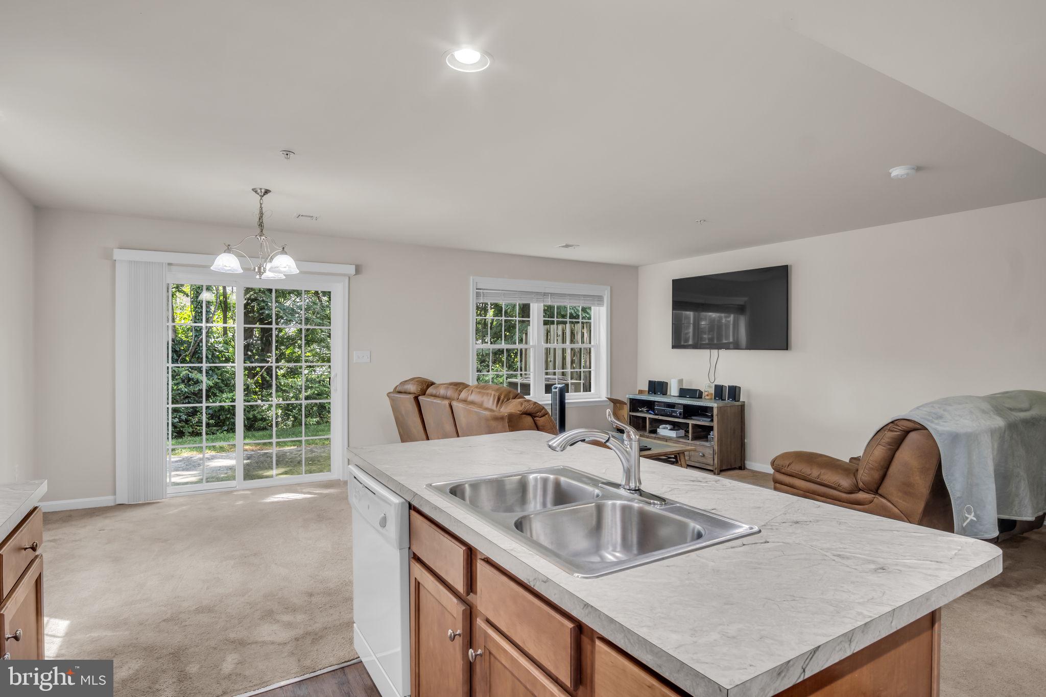 MELBOURNE PLACE II - Residential