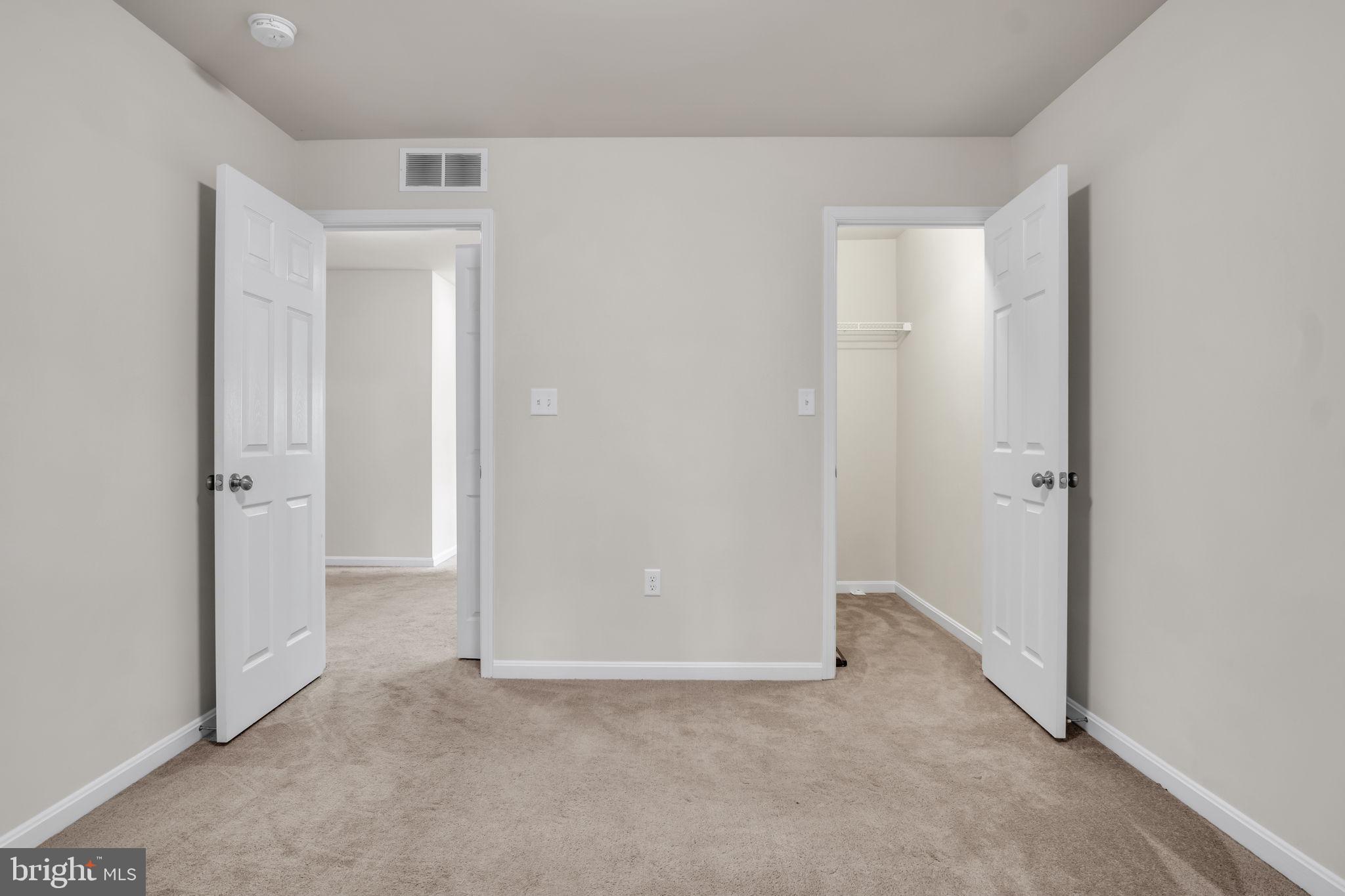 MELBOURNE PLACE II - Residential