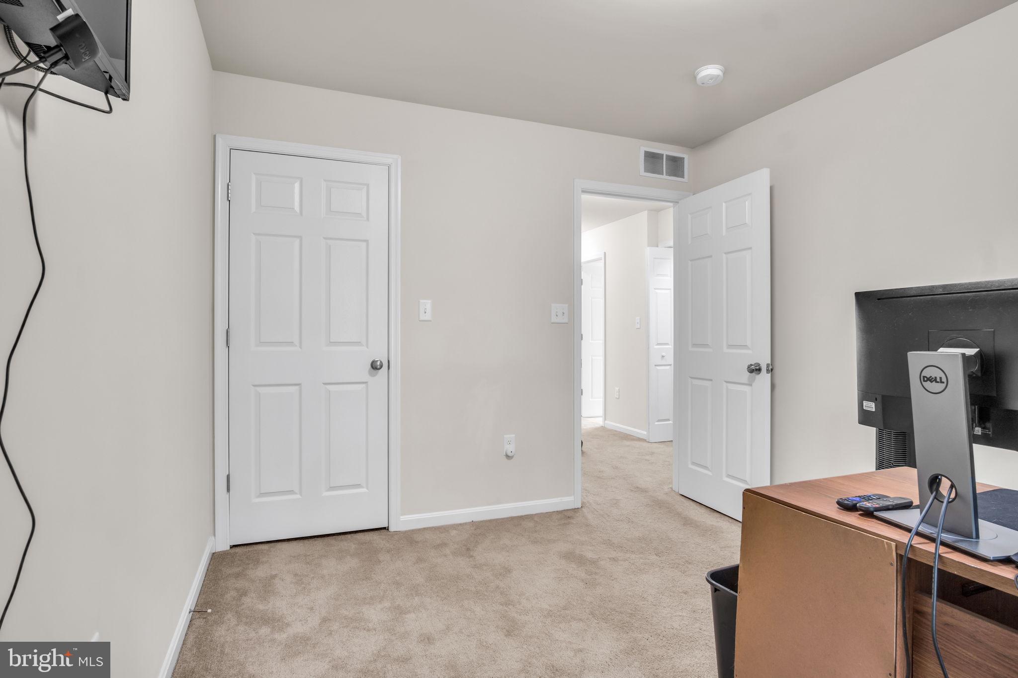 MELBOURNE PLACE II - Residential