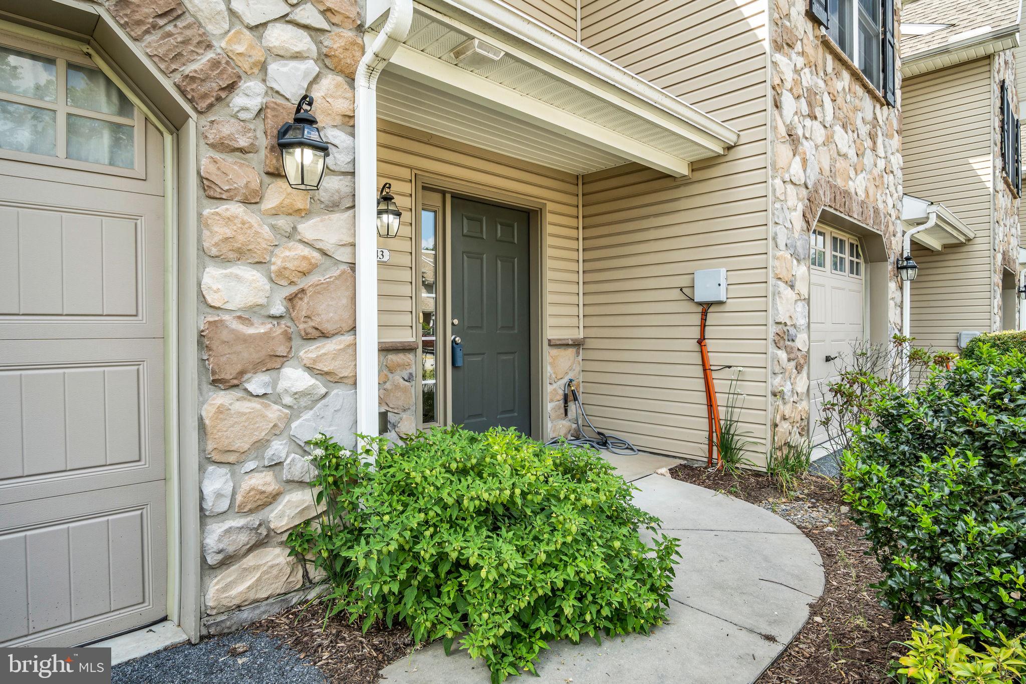 MELBOURNE PLACE II - Residential