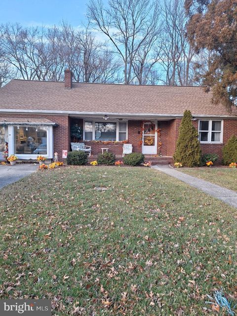 Photo of 617 Elm Avenue, WOODBURY HEIGHTS, NJ 08097 (MLS # NJGL2068142)