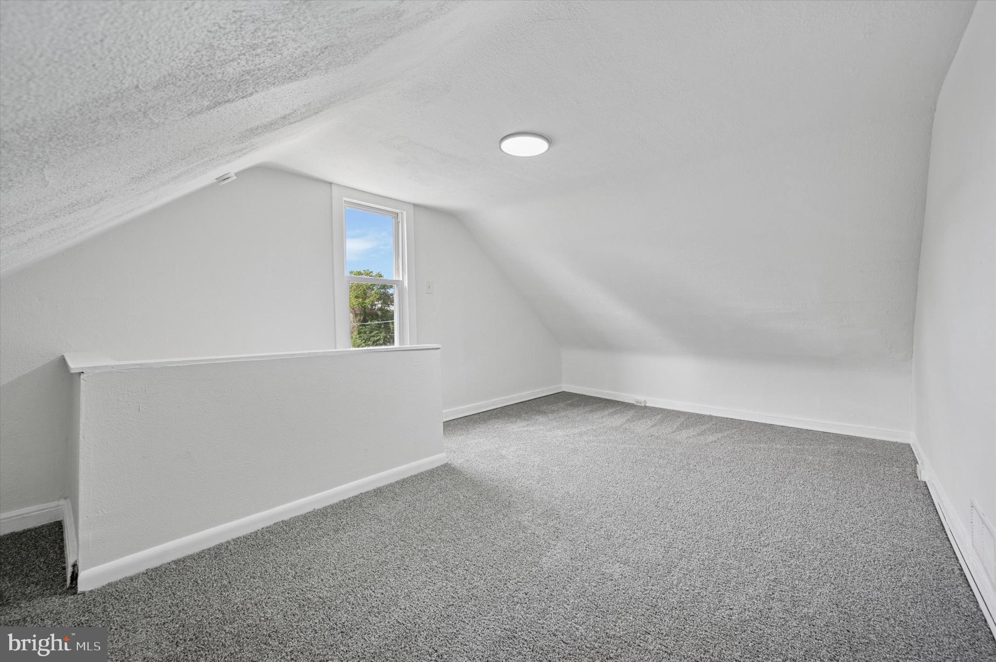 GERMANTOWN (EAST) - Residential