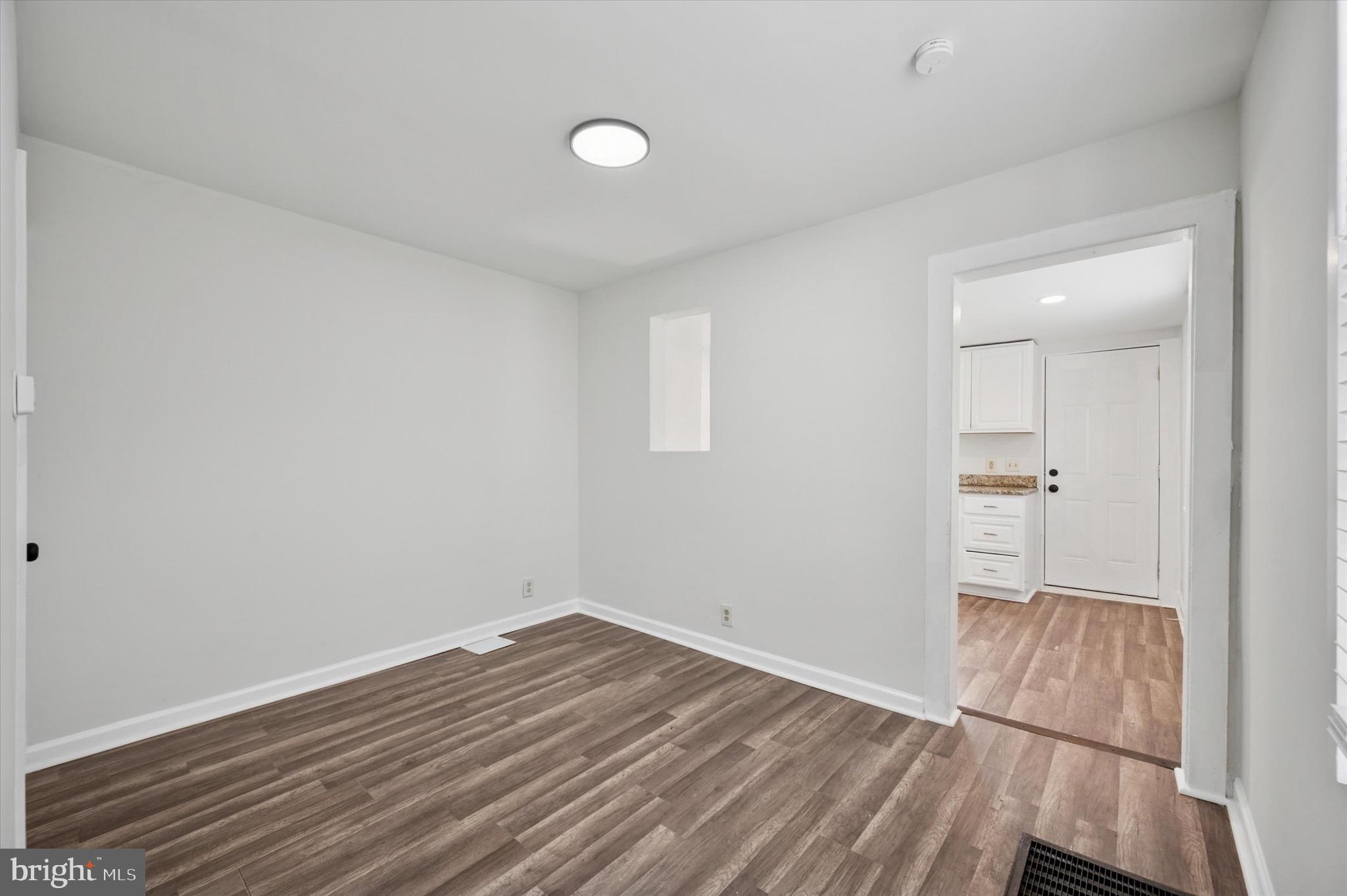 GERMANTOWN (EAST) - Residential