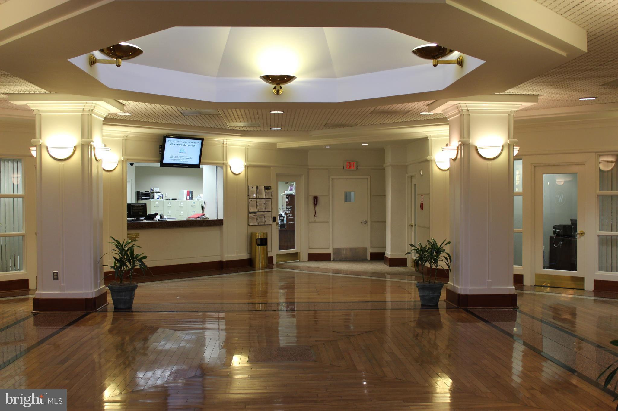 WATERGATE AT LANDMARK - Residential