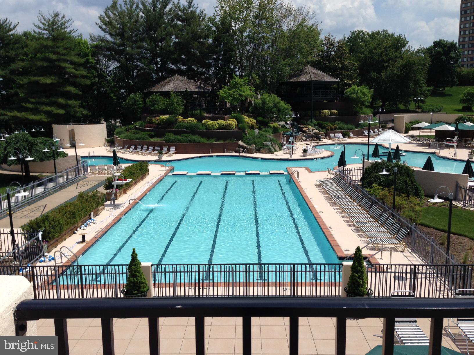 WATERGATE AT LANDMARK - Residential