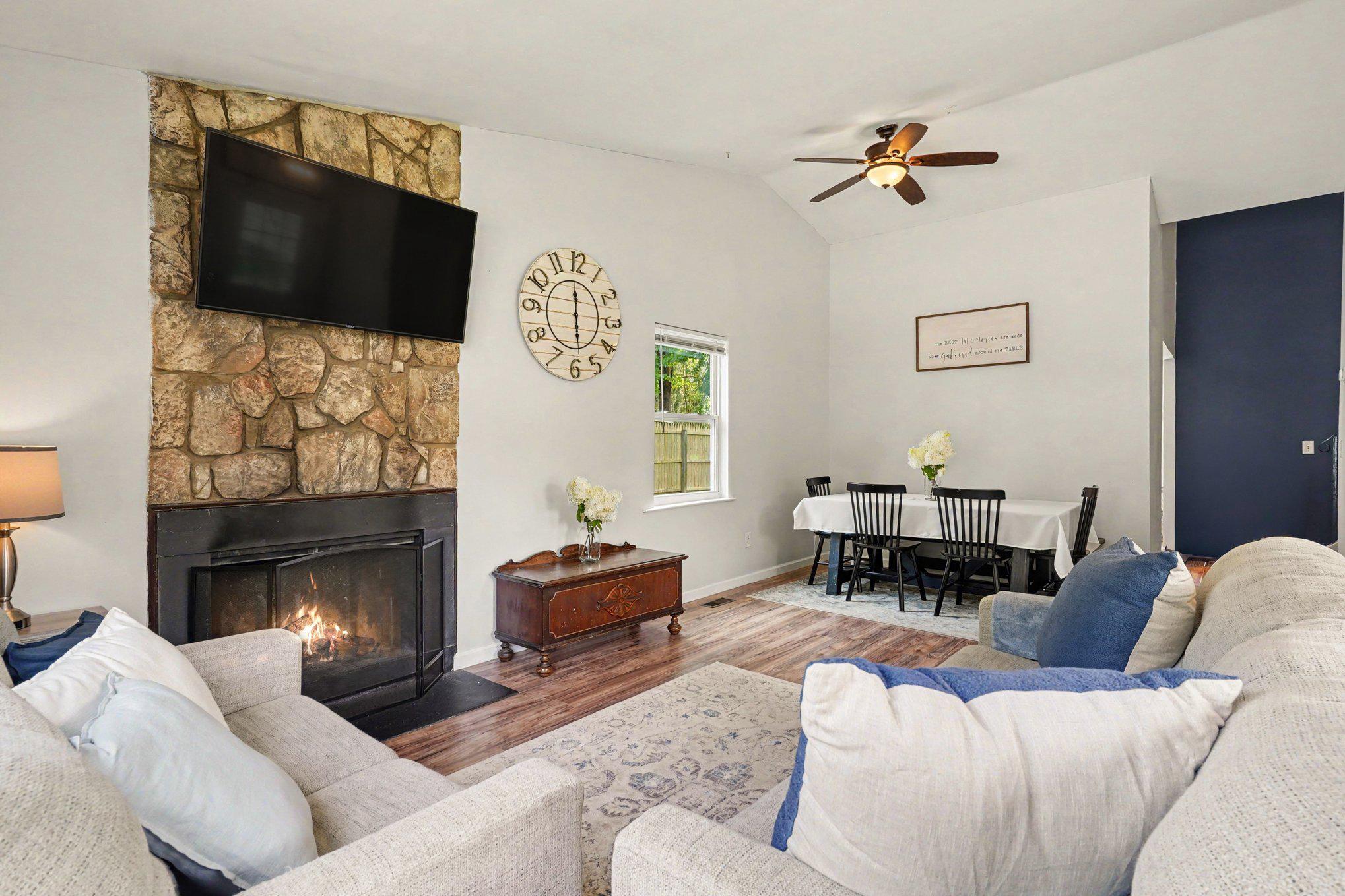 436 WINTERBERRY DRIVE