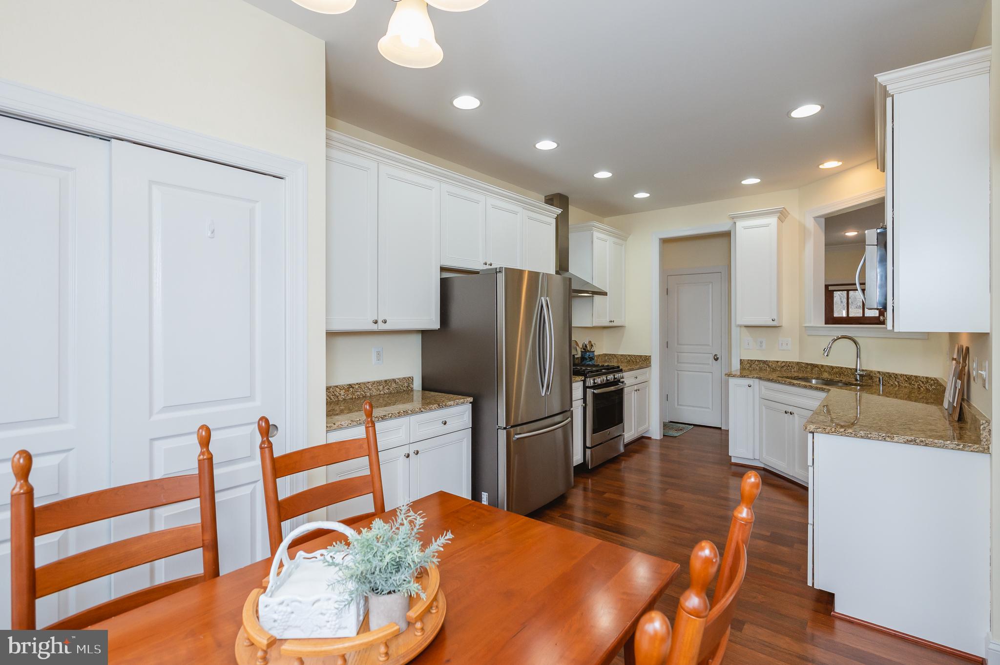 MURPHYS RUN - Residential