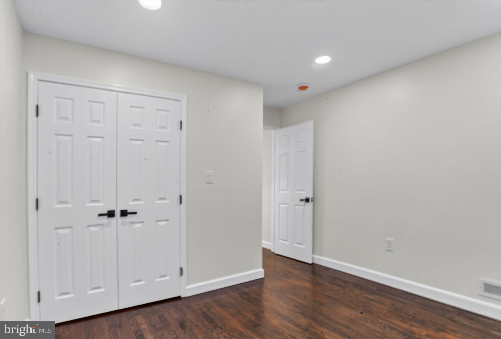 LINTHICUM HEIGHTS - Residential