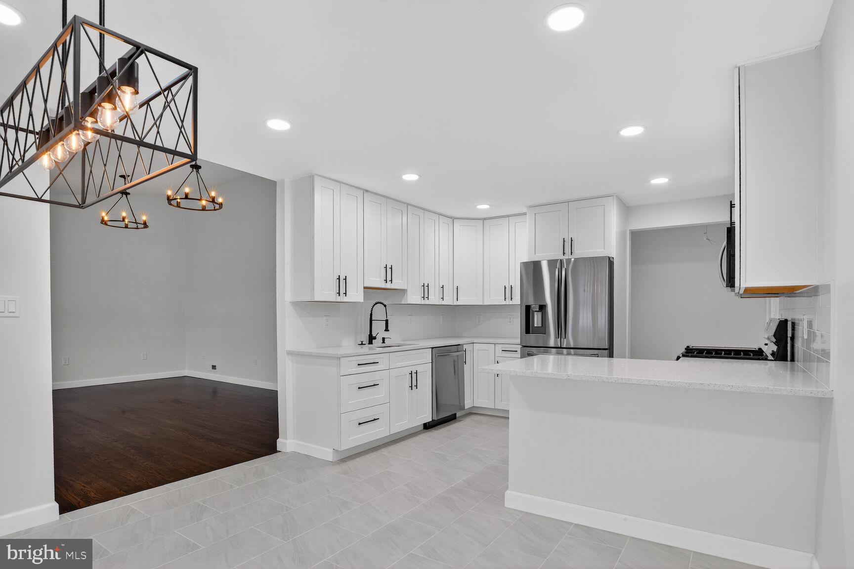 LINTHICUM HEIGHTS - Residential