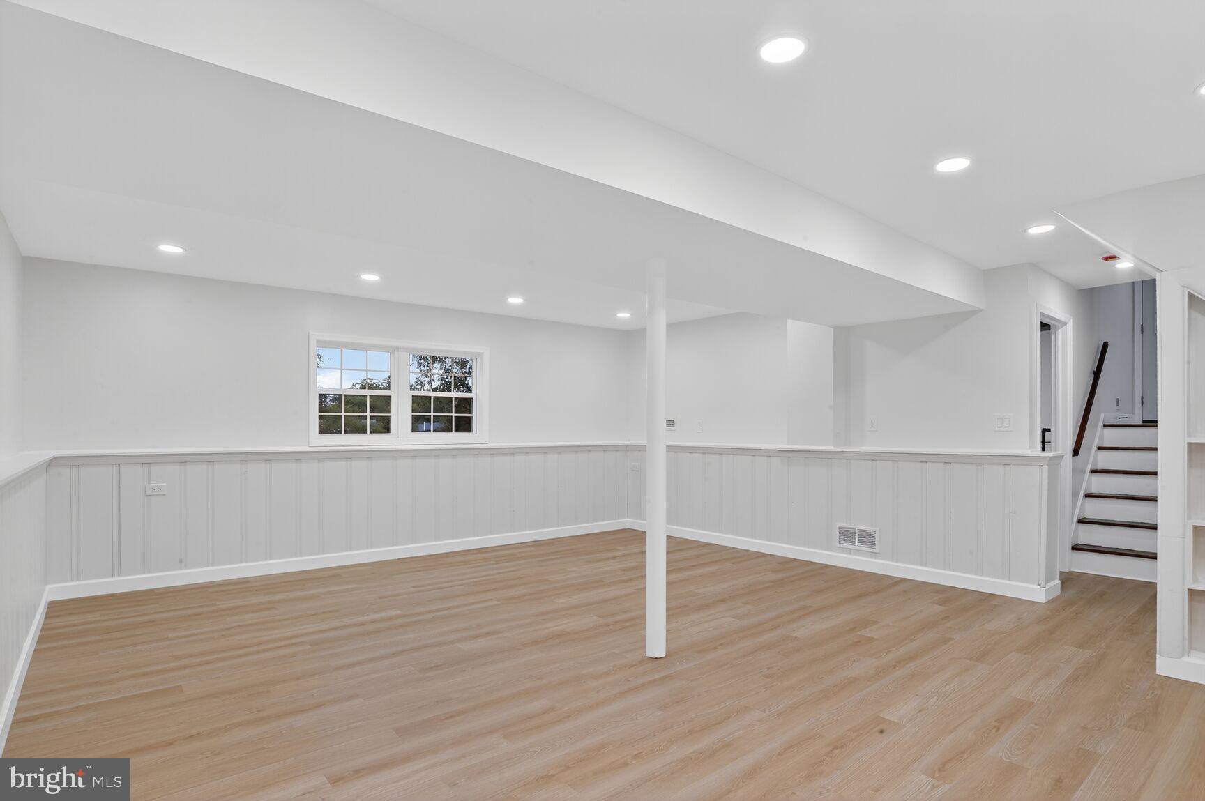 LINTHICUM HEIGHTS - Residential