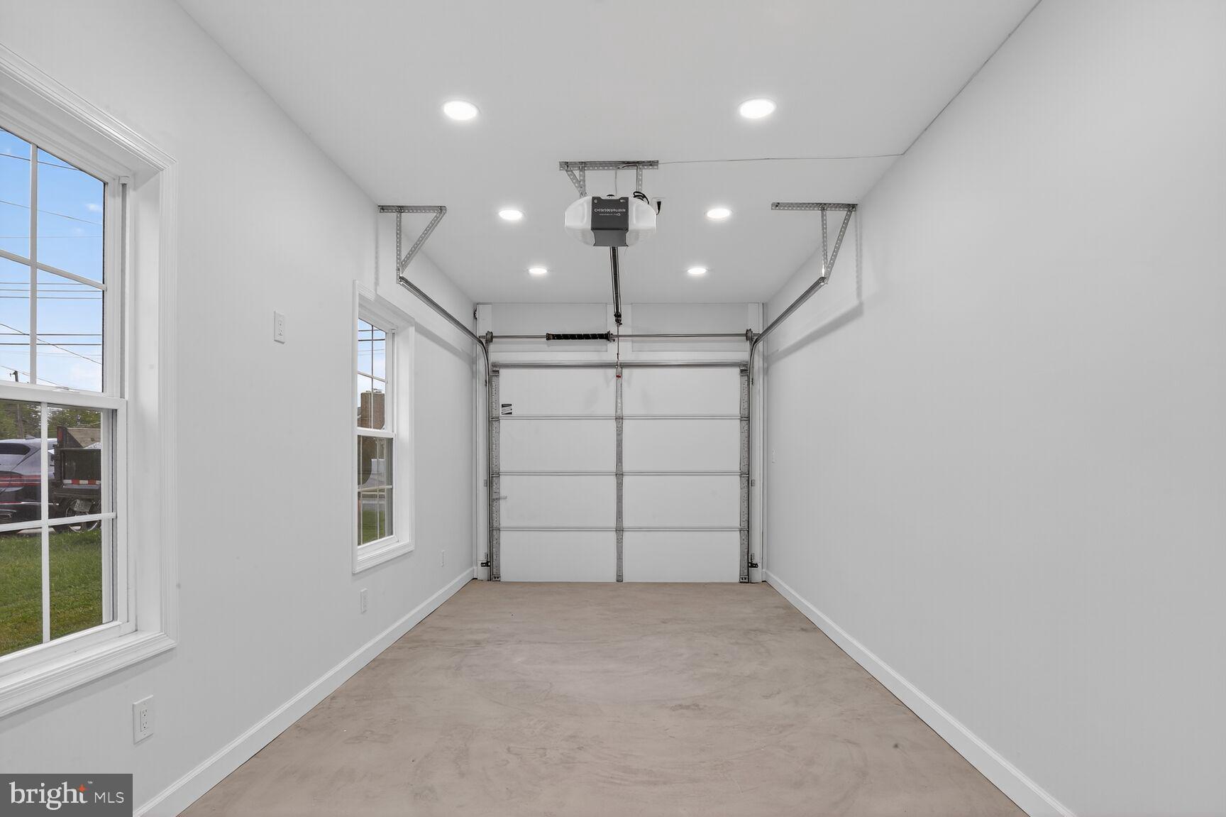 LINTHICUM HEIGHTS - Residential