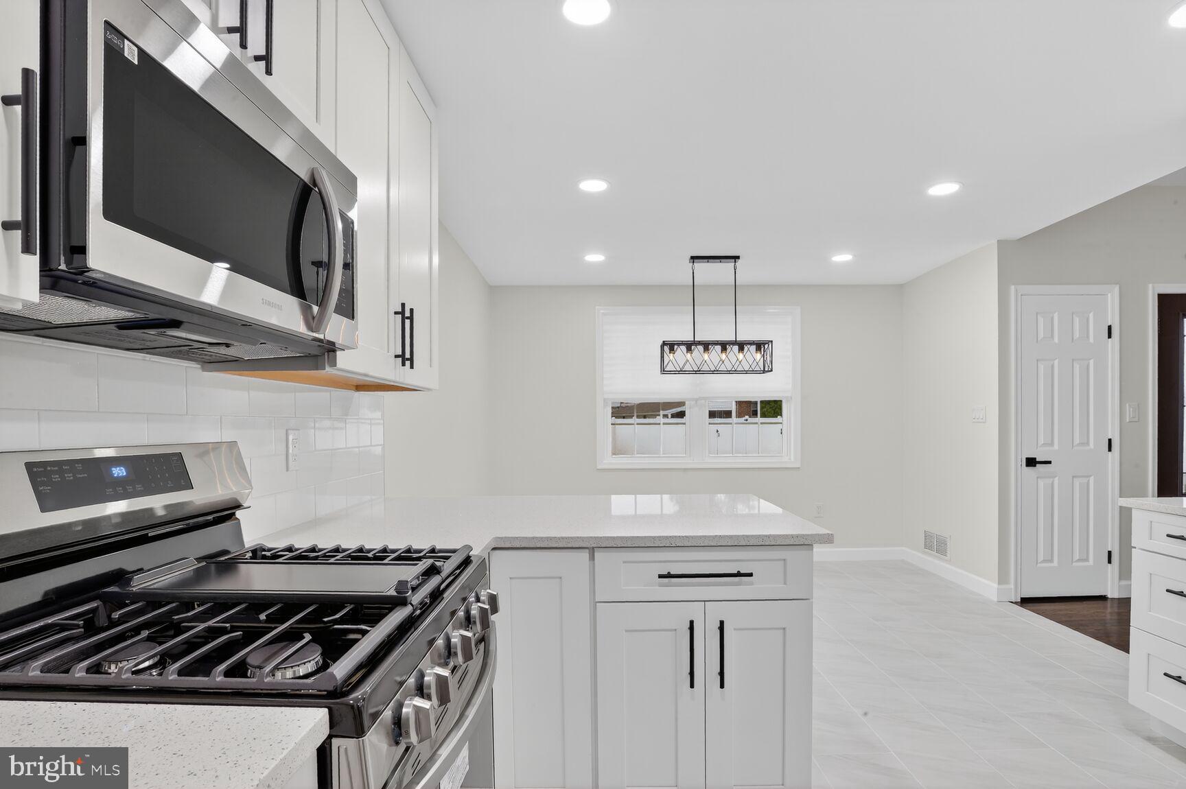 LINTHICUM HEIGHTS - Residential