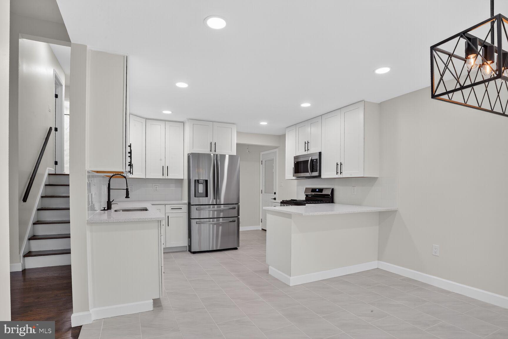 LINTHICUM HEIGHTS - Residential