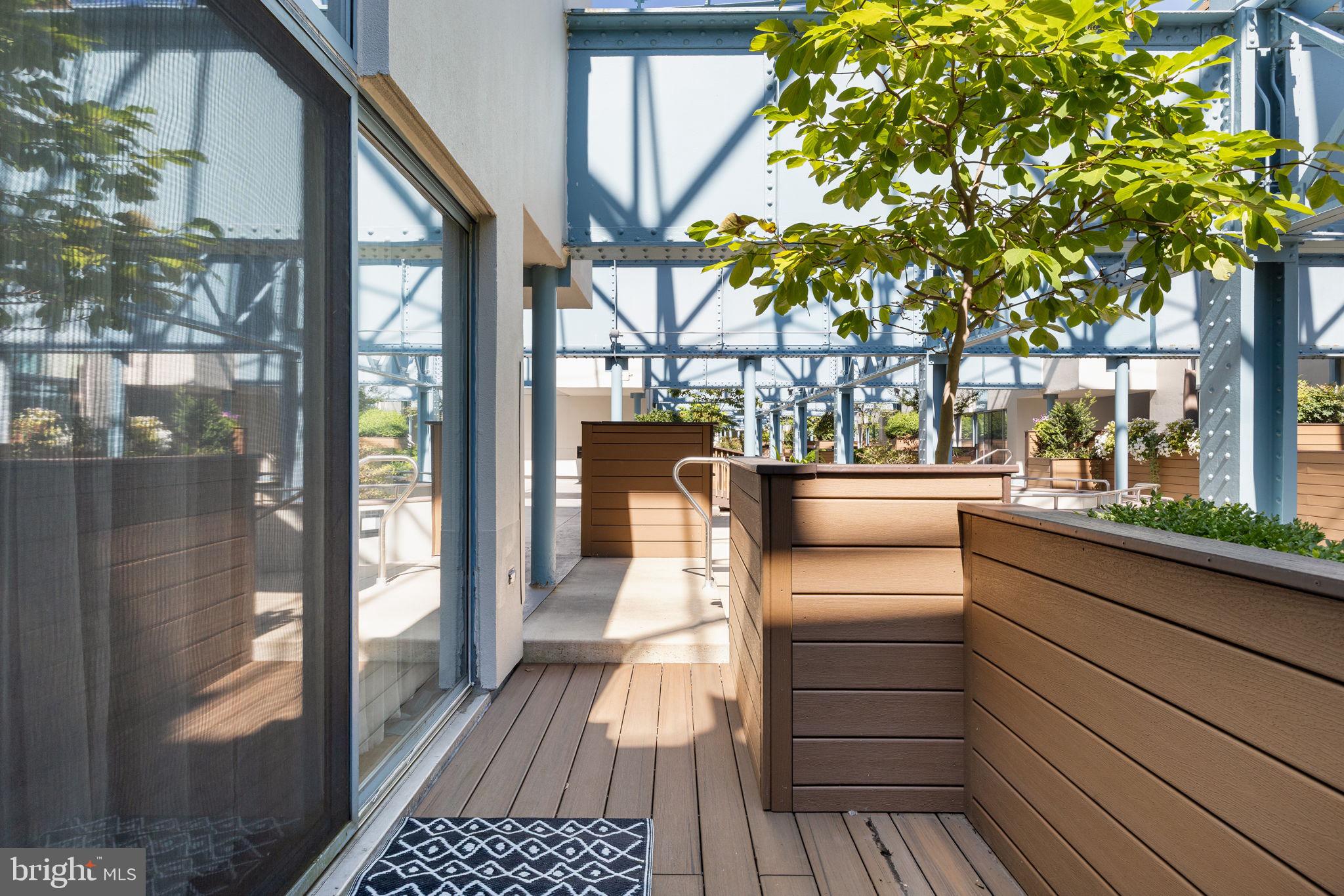 OLD CITY - Residential