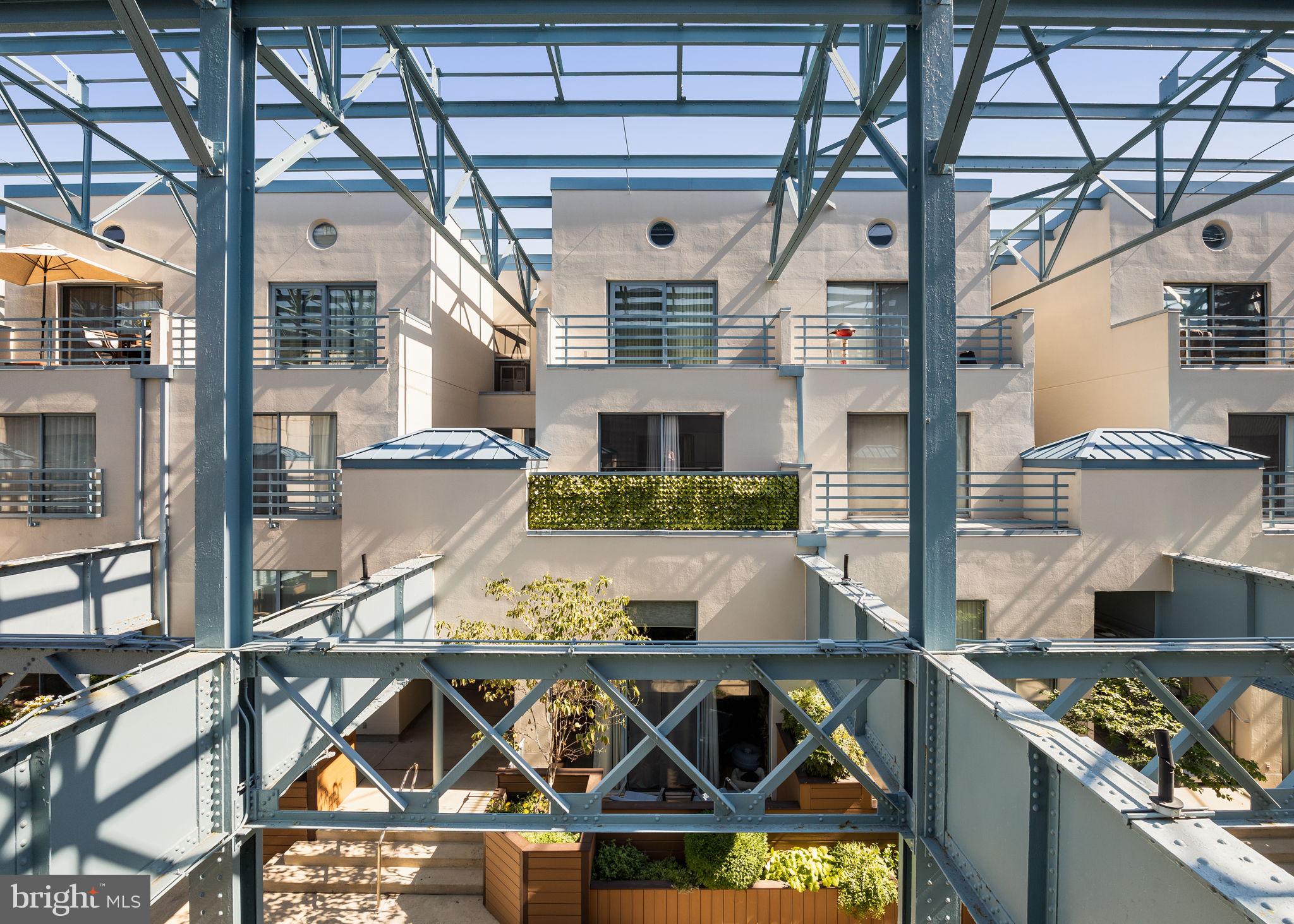 OLD CITY - Residential