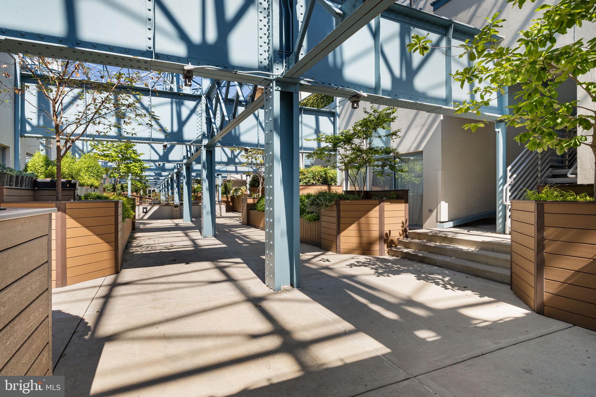 OLD CITY - Residential