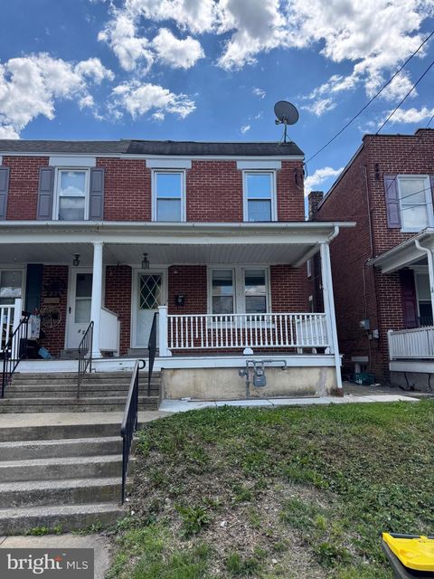 Townhouse For Rent - 40 Fairview Avenue<br/> LANCASTER, PA 17603