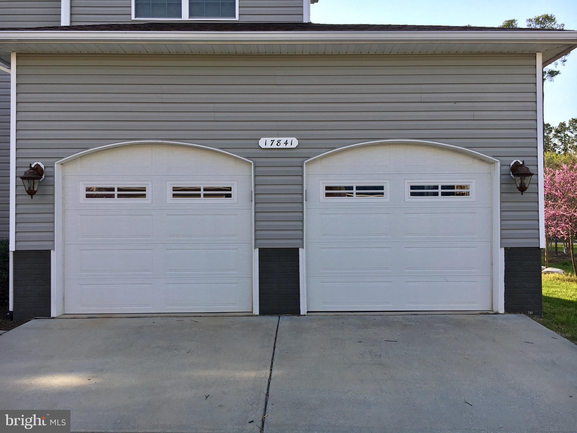 ST GEORGE BEACH - Residential