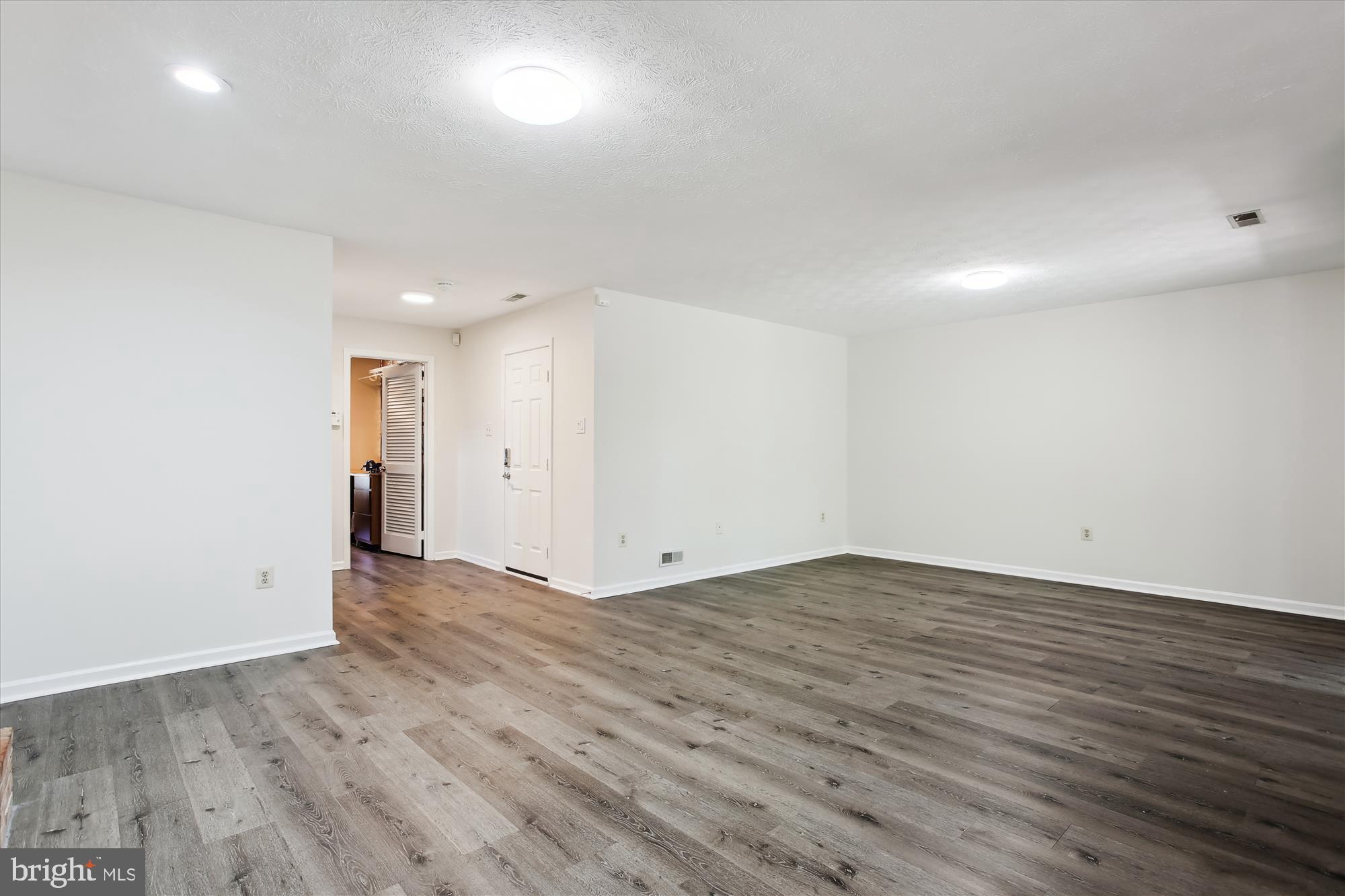 KINGSBERRY - Residential