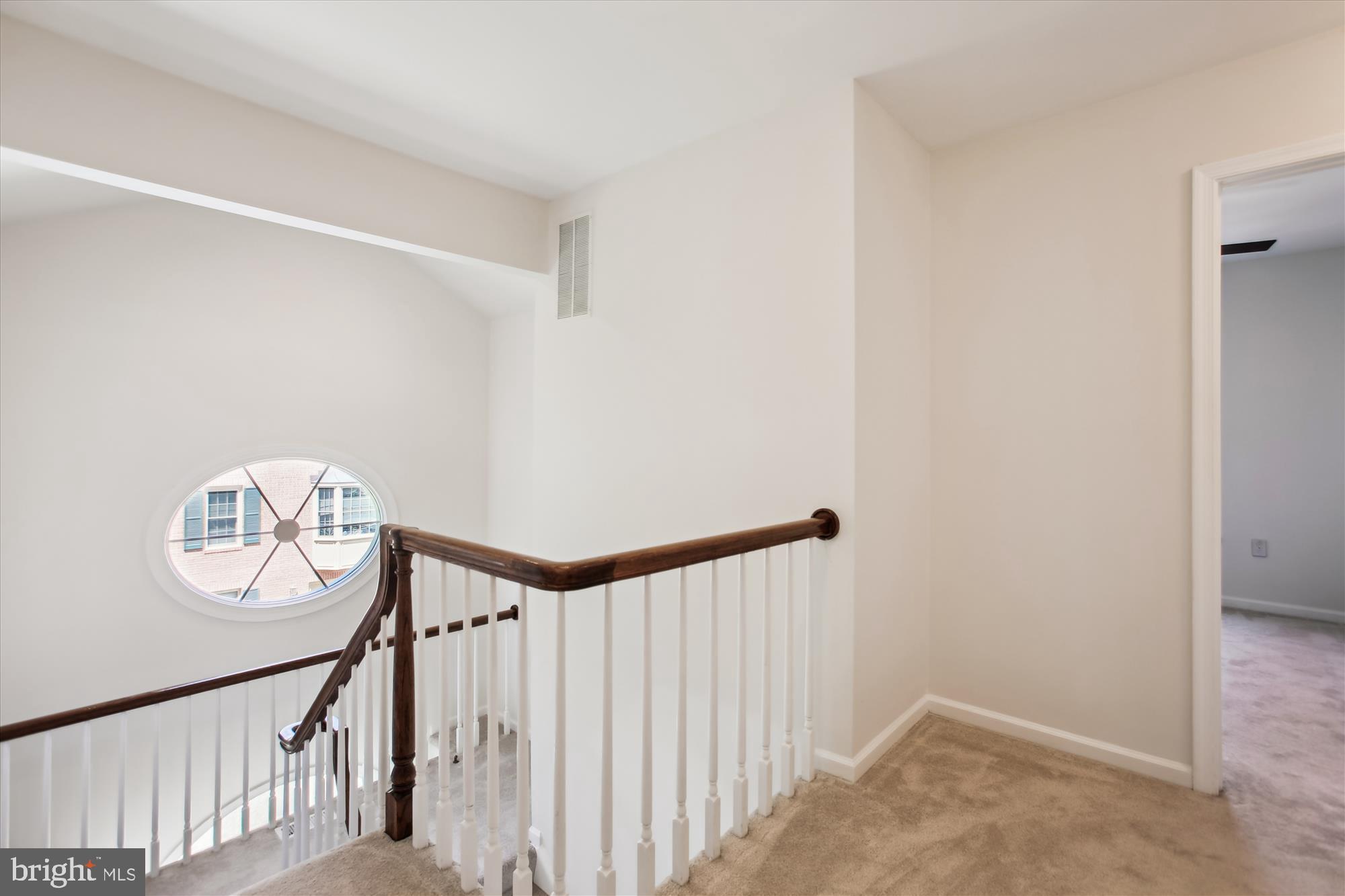 KINGSBERRY - Residential