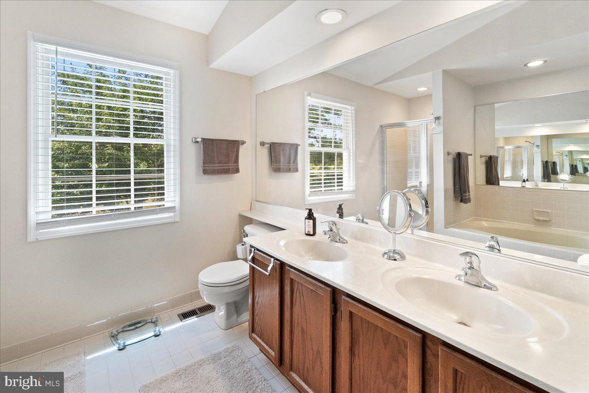 POTOMAC RIDGE - Residential