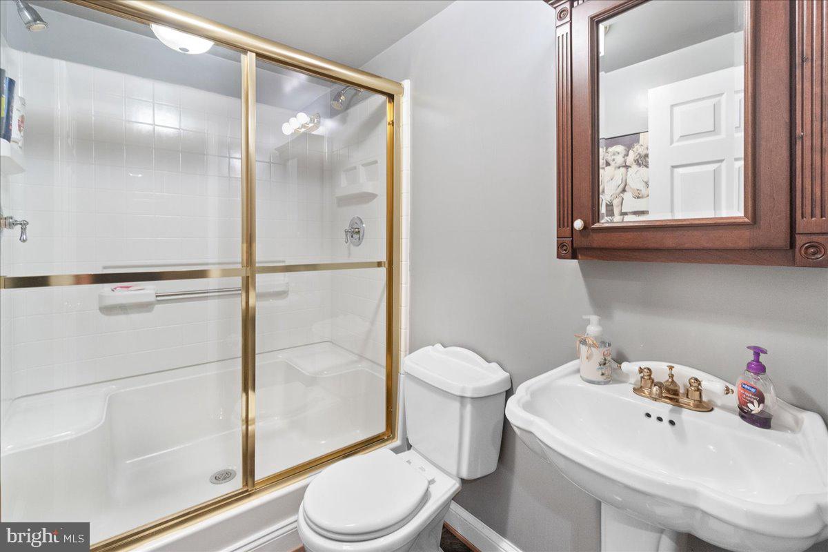 POTOMAC RIDGE - Residential