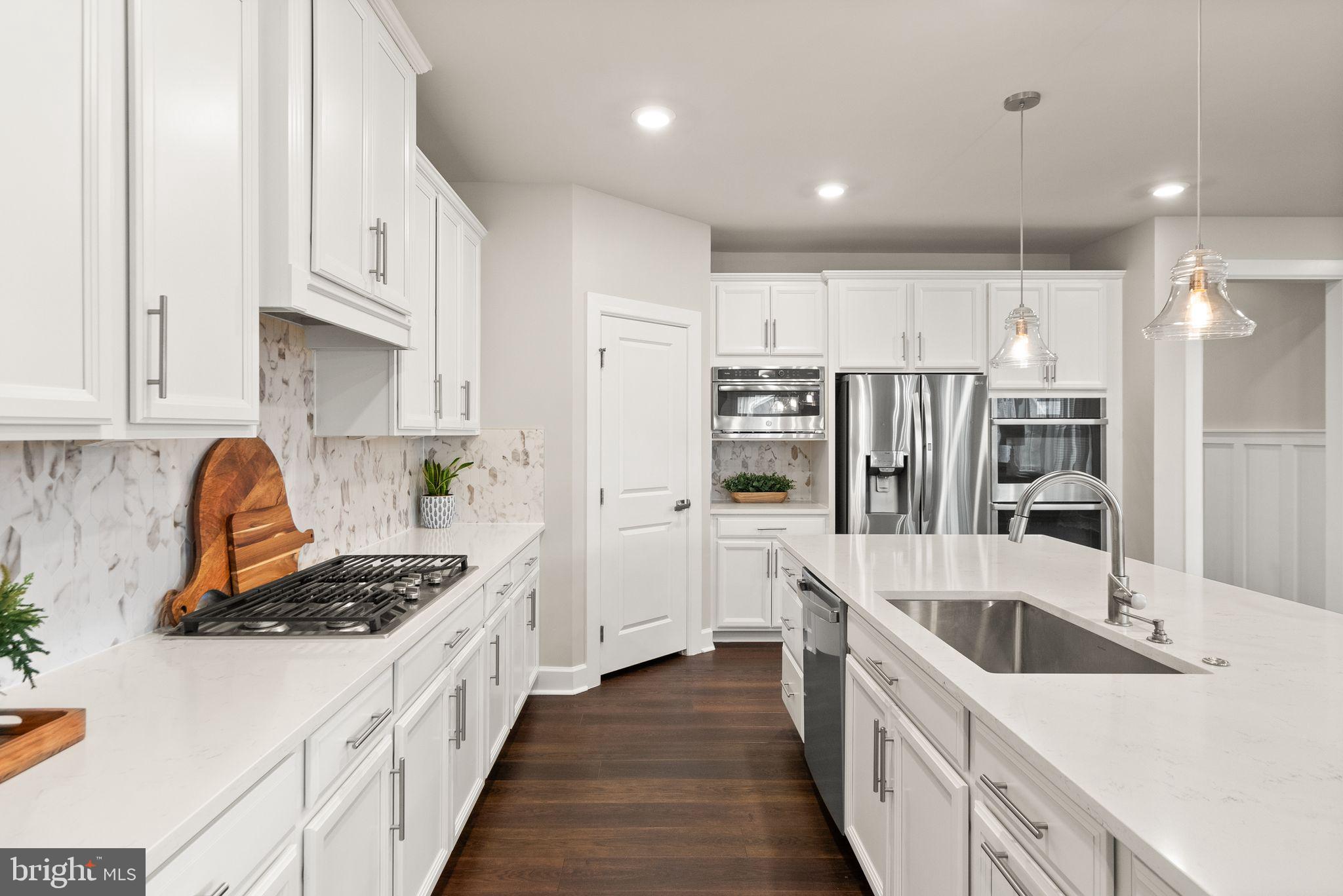 GREENS SOUTH AT WILLOWSF - Residential