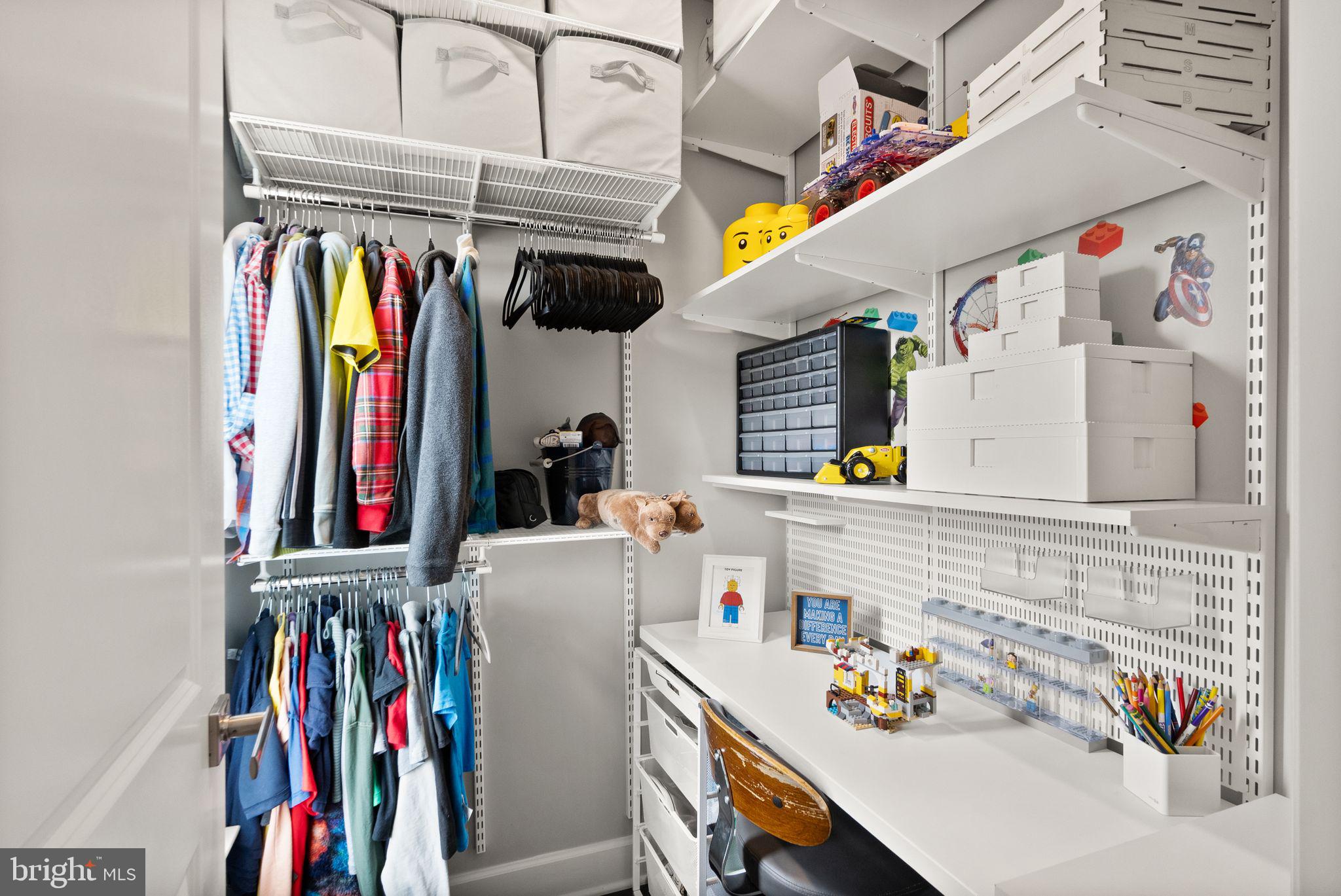 GREENS SOUTH AT WILLOWSF - Residential