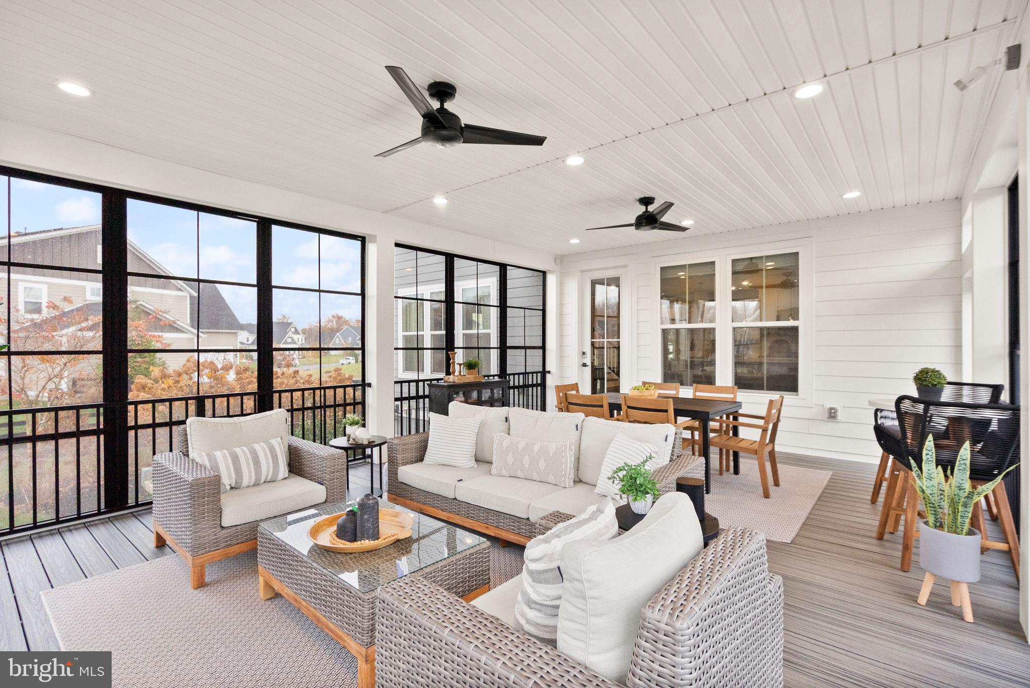 GREENS SOUTH AT WILLOWSF - Residential