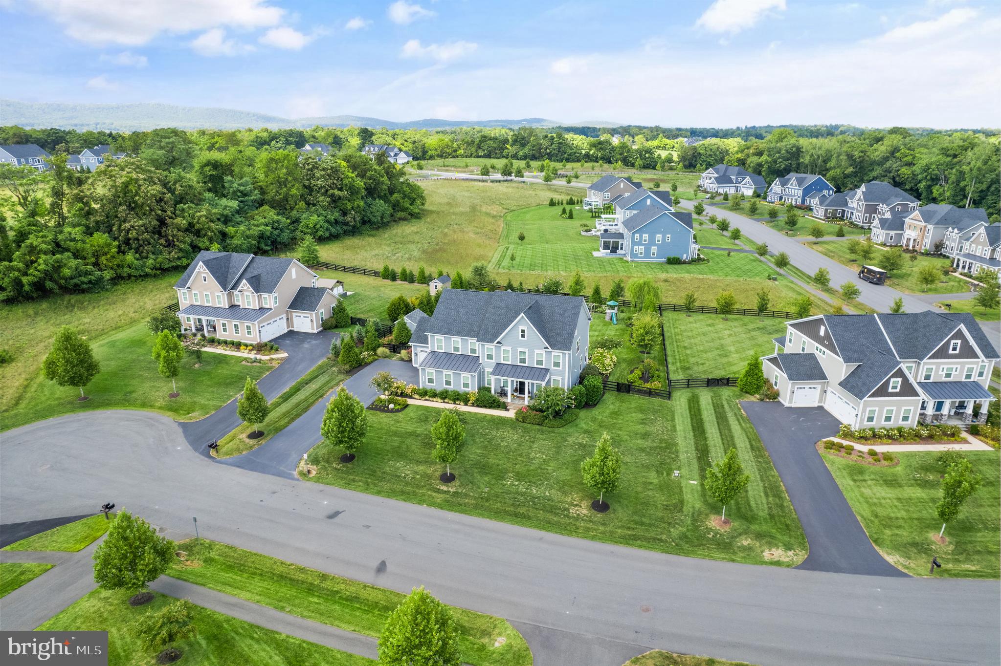 GREENS SOUTH AT WILLOWSF - Residential