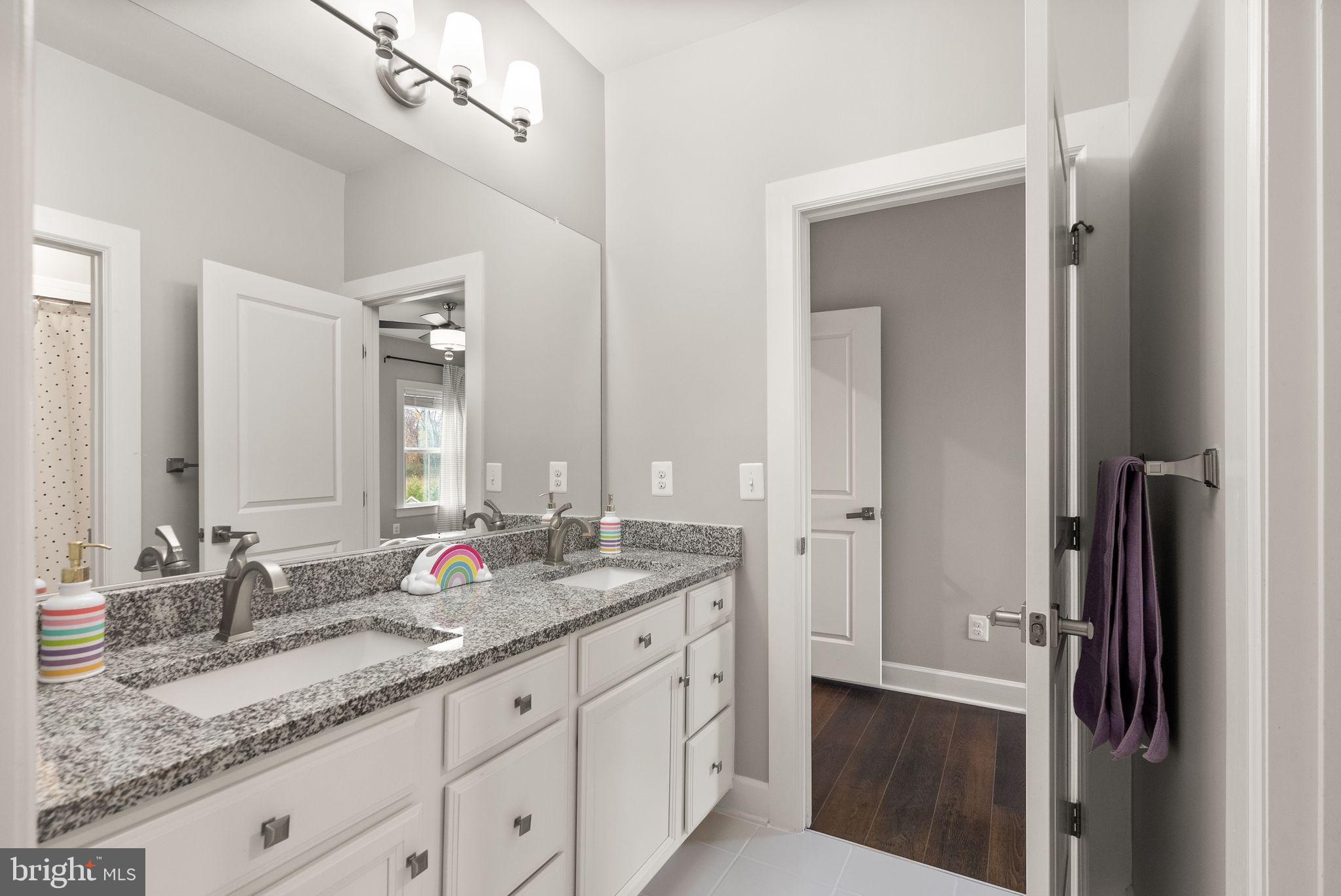 GREENS SOUTH AT WILLOWSF - Residential