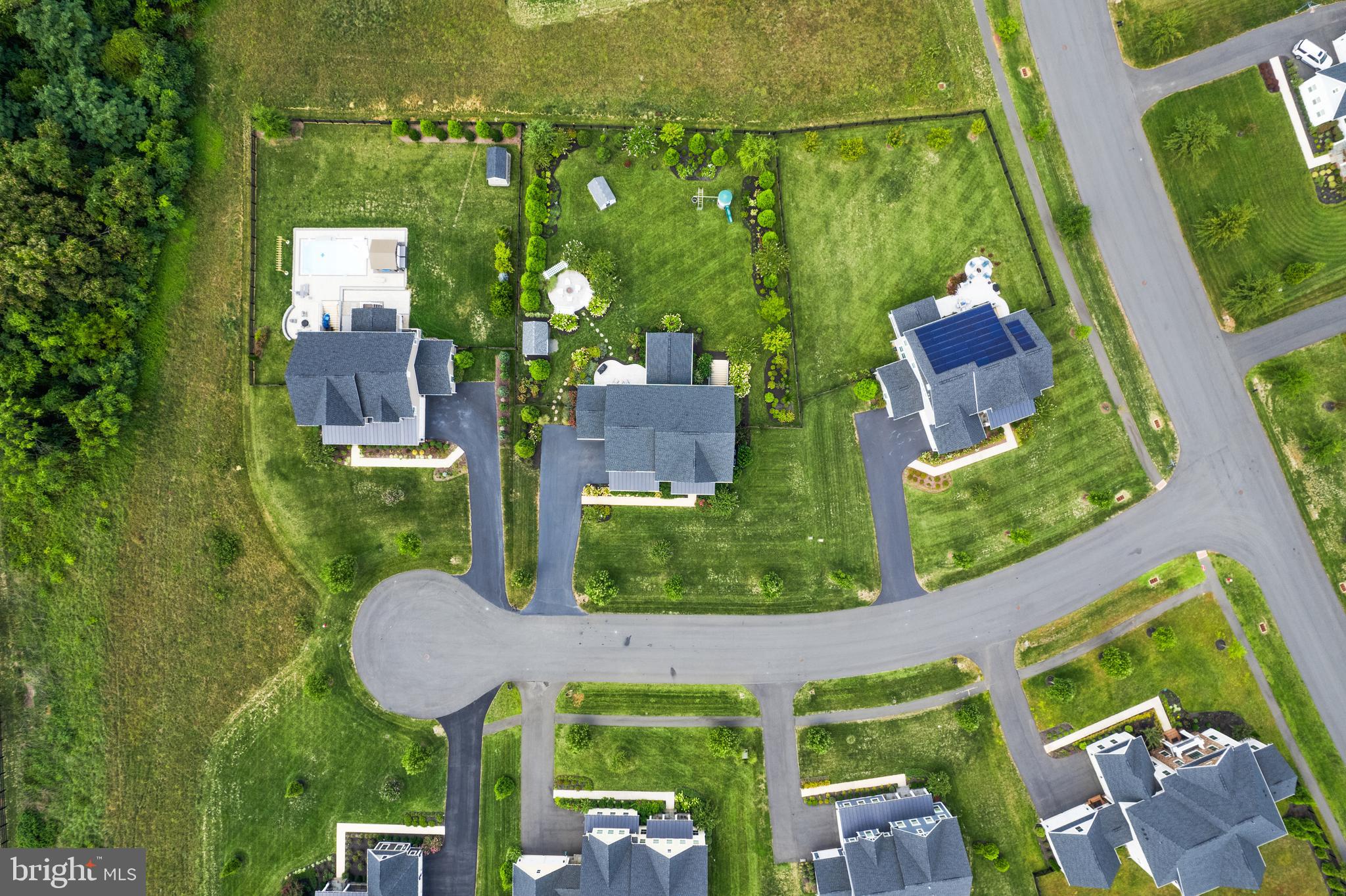 GREENS SOUTH AT WILLOWSF - Residential