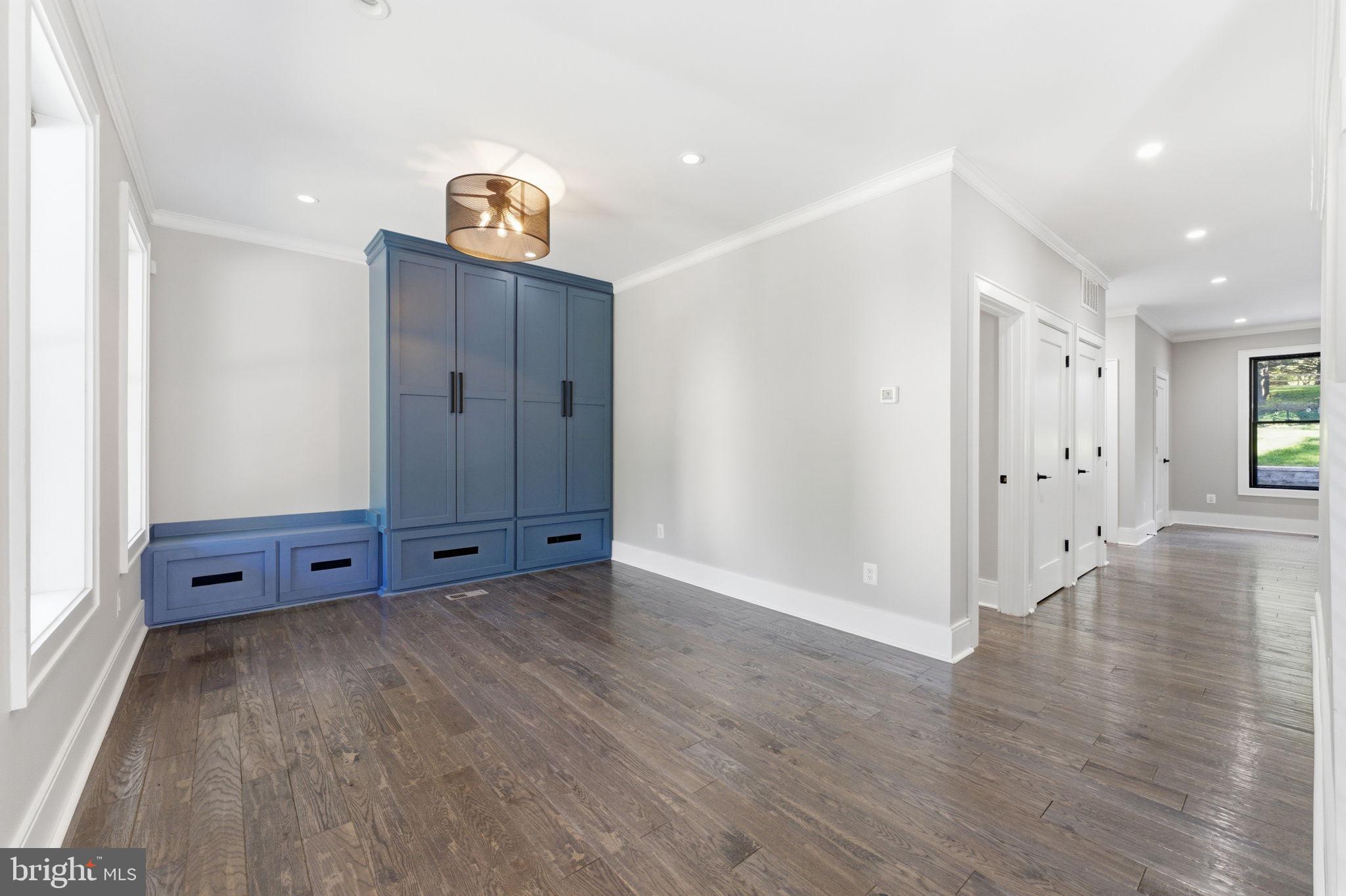 WHEATON OUT RES. (1) - Residential