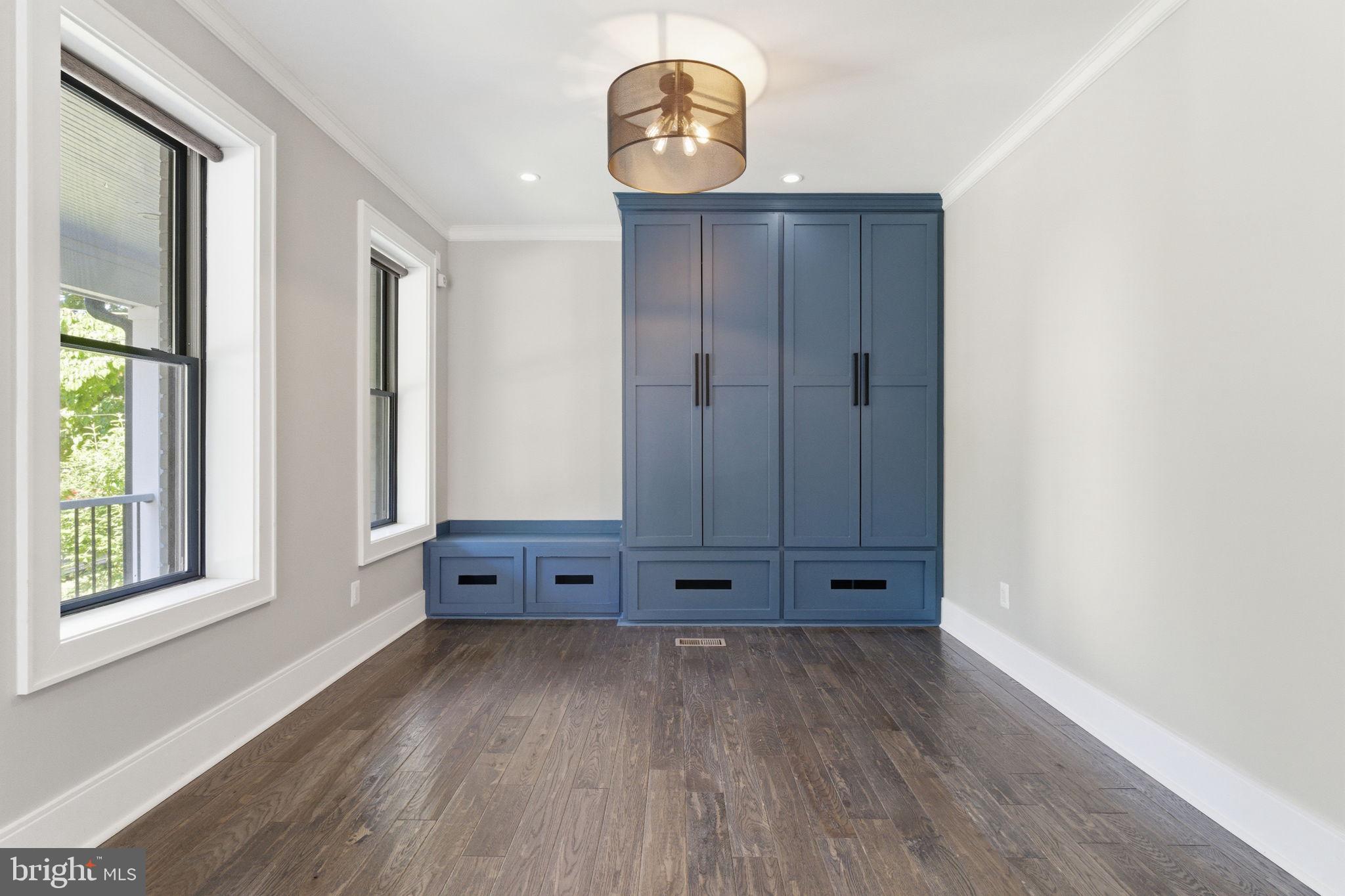 WHEATON OUT RES. (1) - Residential
