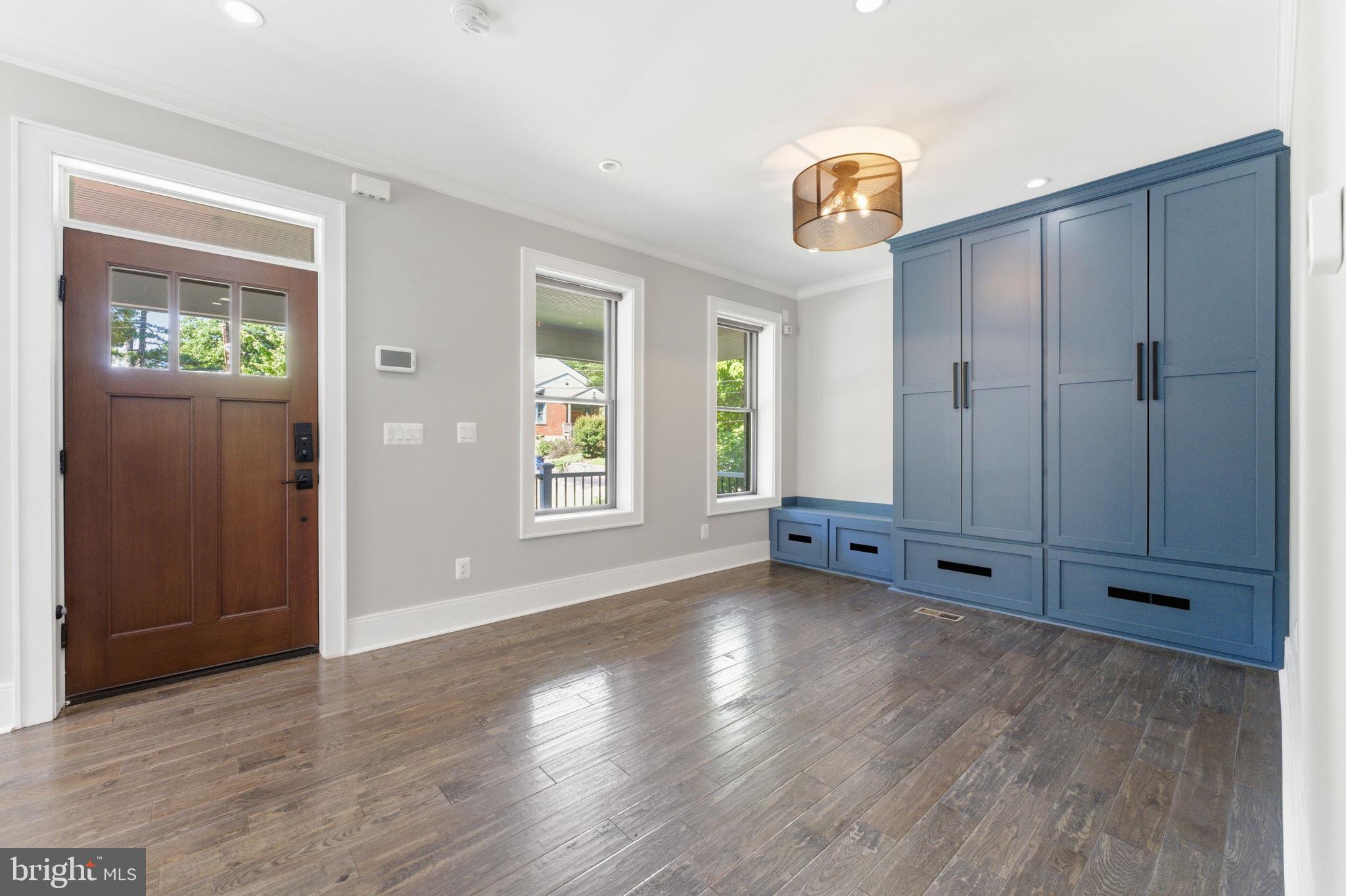 WHEATON OUT RES. (1) - Residential