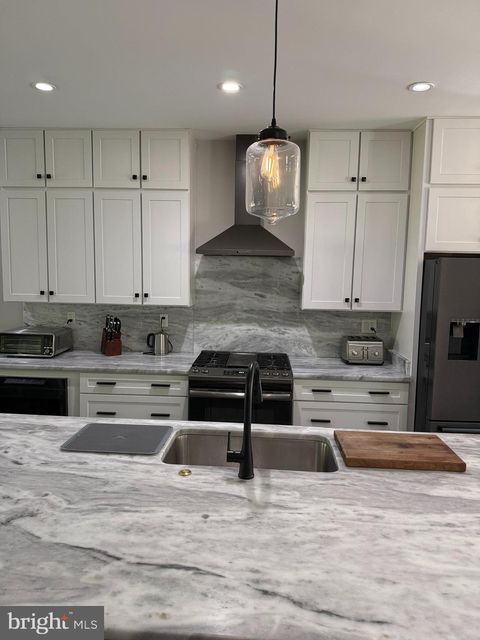 Tiny photo for 611 Mississippi Avenue, SILVER SPRING, MD 20910 (MLS # MDMC2235730)