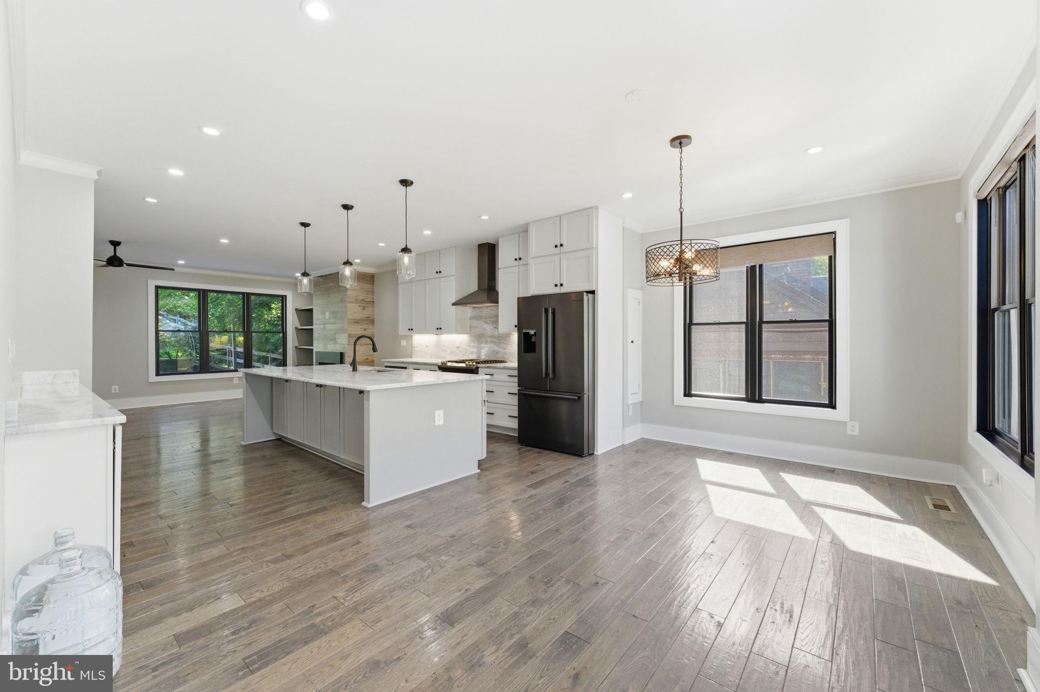 WHEATON OUT RES. (1) - Residential