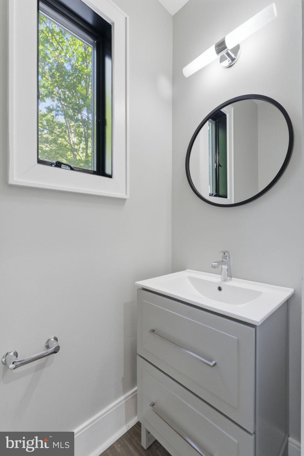WHEATON OUT RES. (1) - Residential