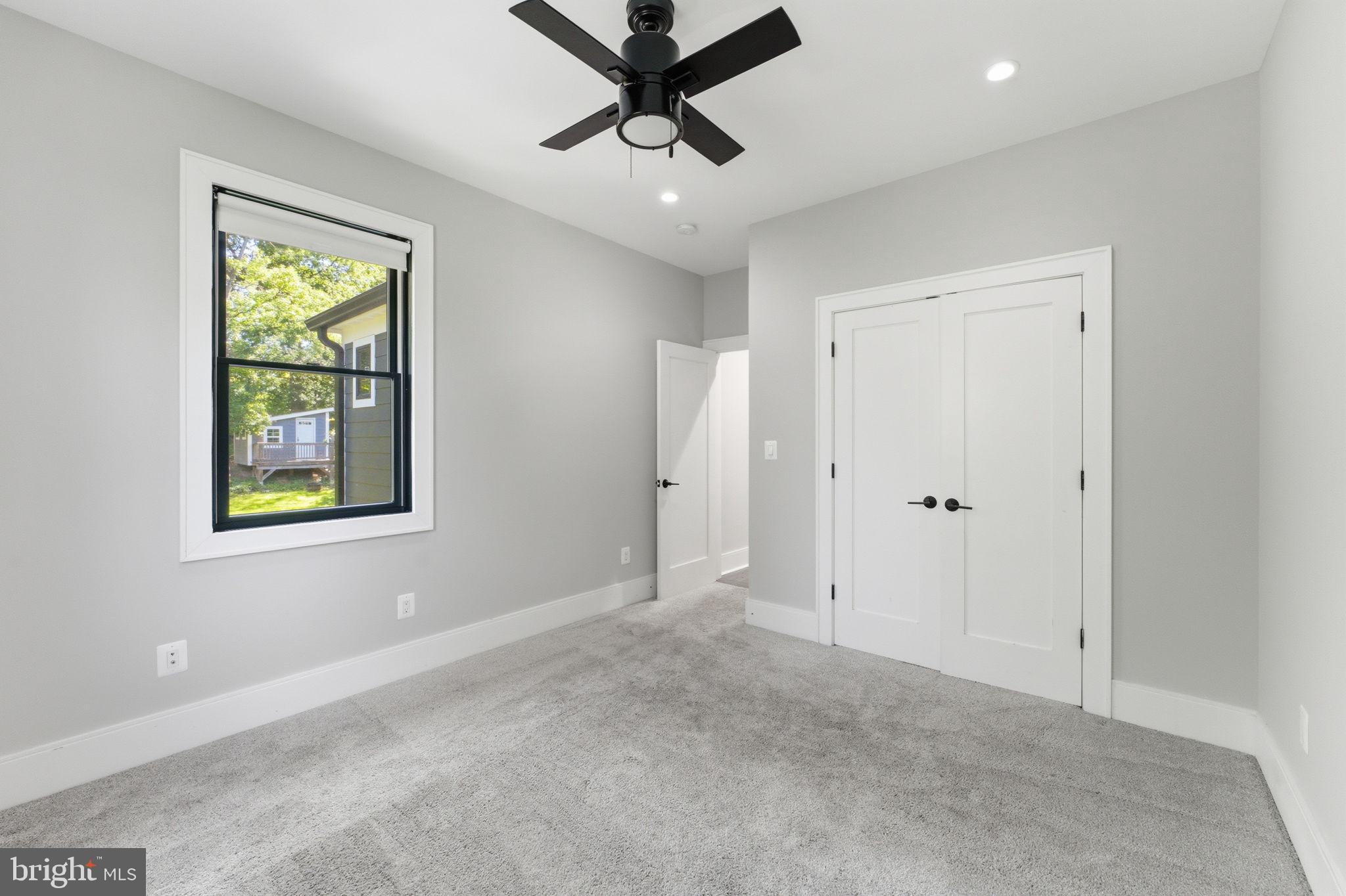 WHEATON OUT RES. (1) - Residential