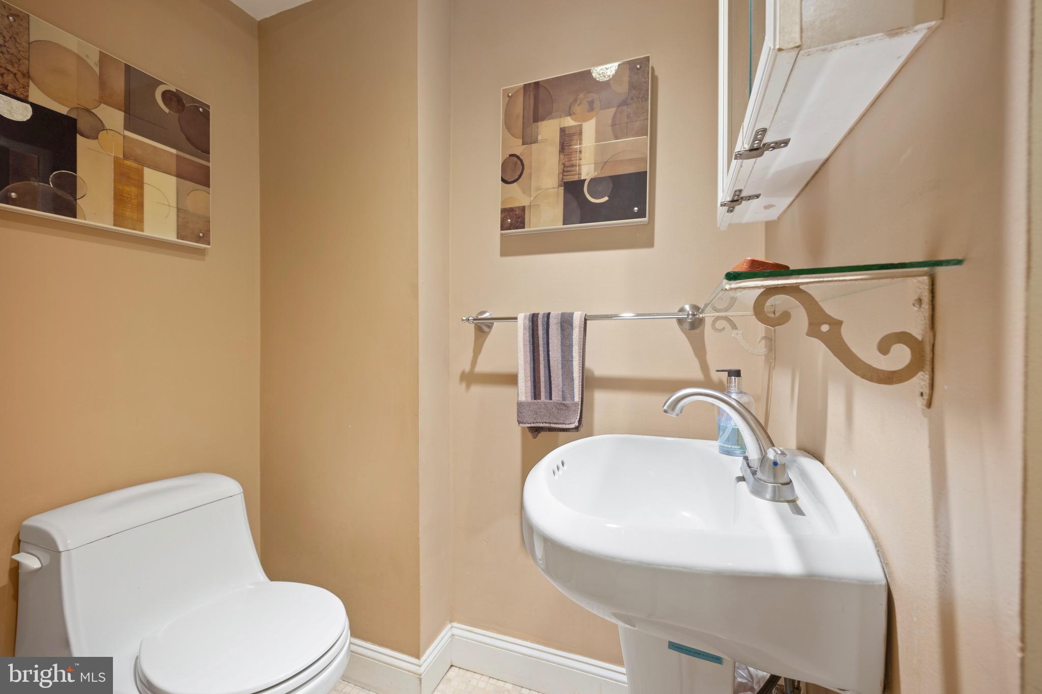 CENTER CITY - Residential