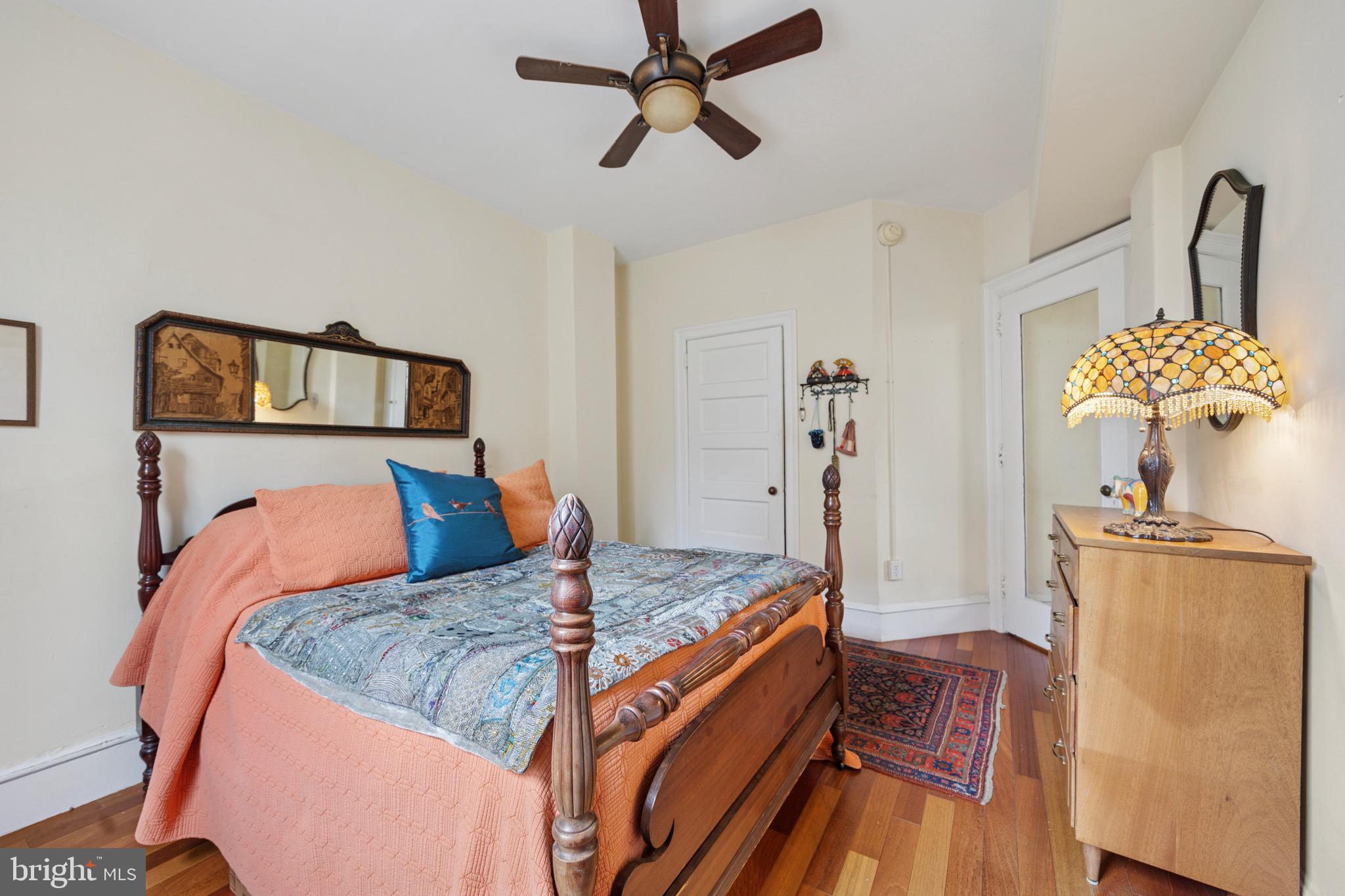 CENTER CITY - Residential