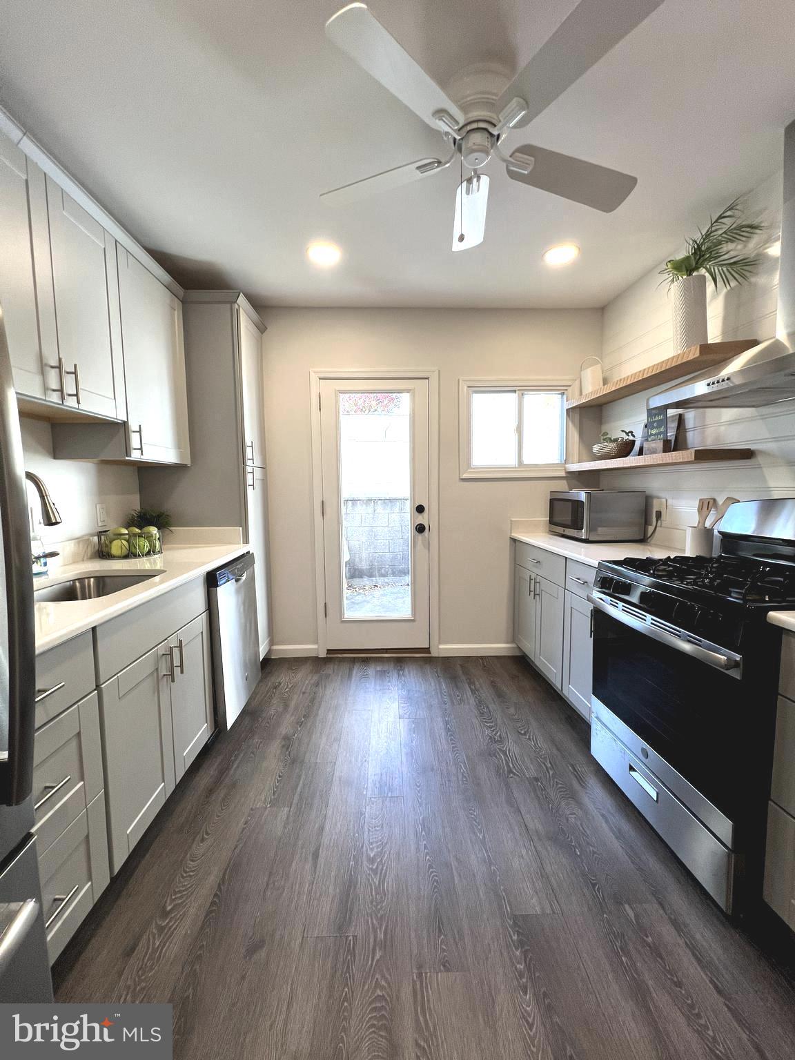 FELLS POINT HISTORIC DISTRICT - Residential