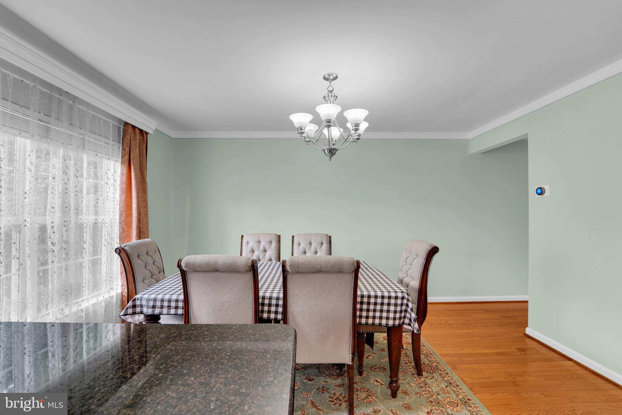 LAFAYETTE VILLAGE - Residential