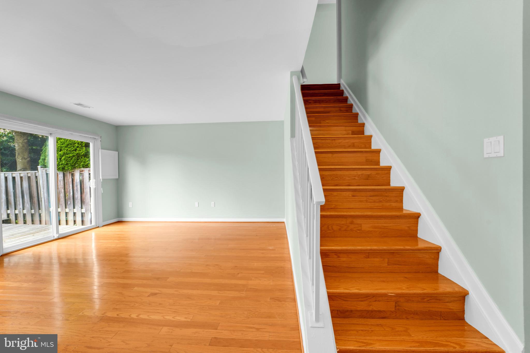 LAFAYETTE VILLAGE - Residential