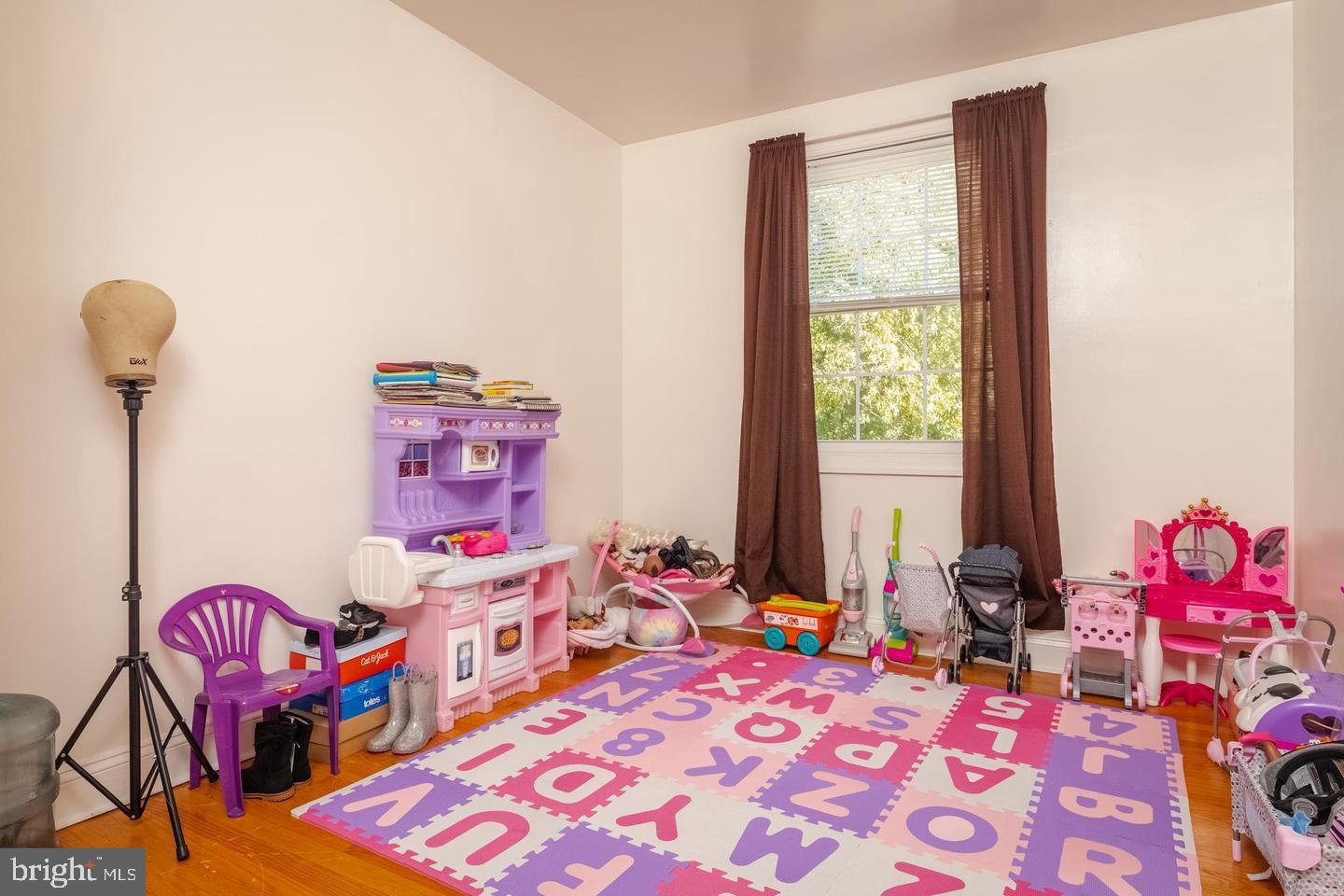 BEVERLY HILLS - Residential