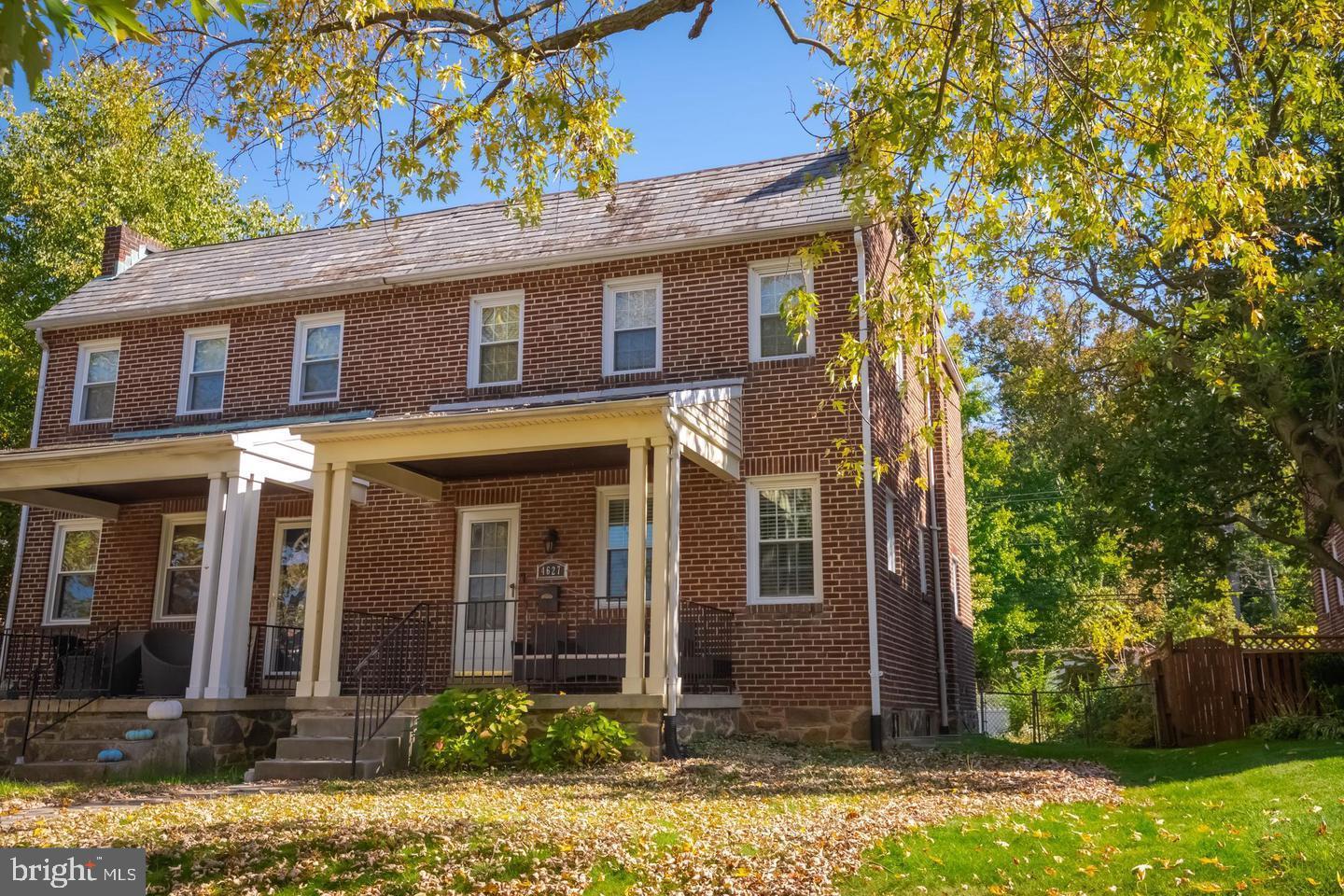 BEVERLY HILLS - Residential